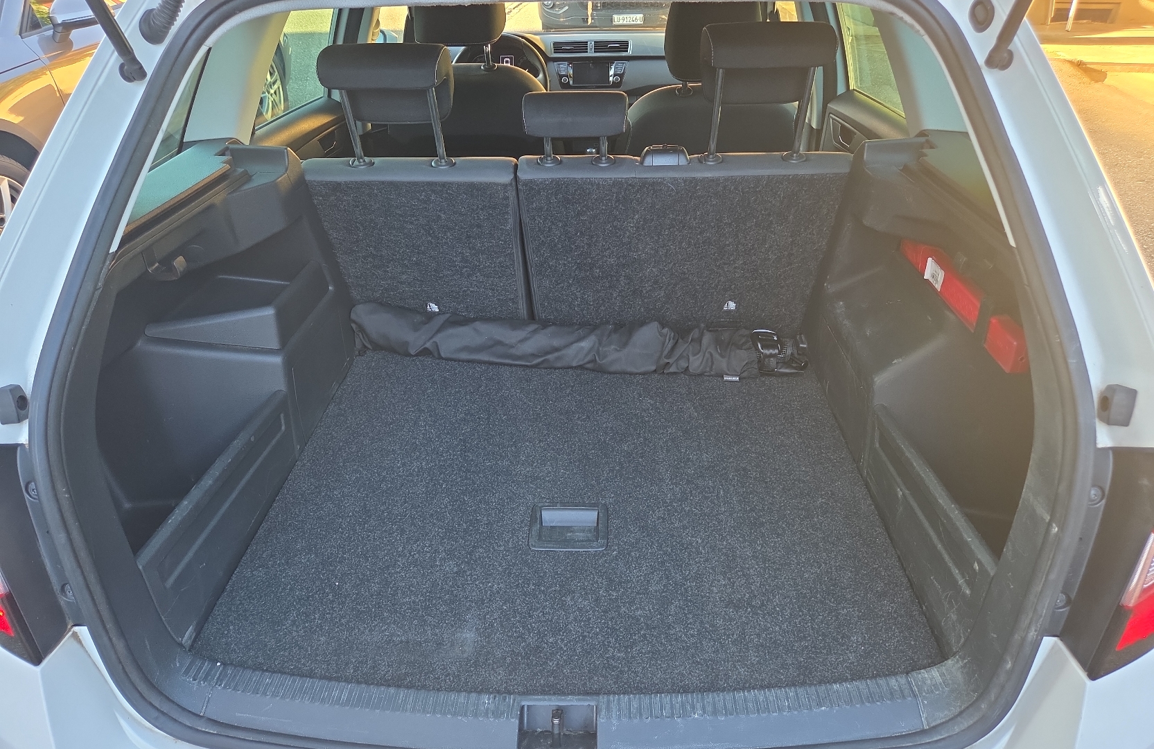 SKODA Fabia Combi 1.0 TSI Ambition DSG-image-12