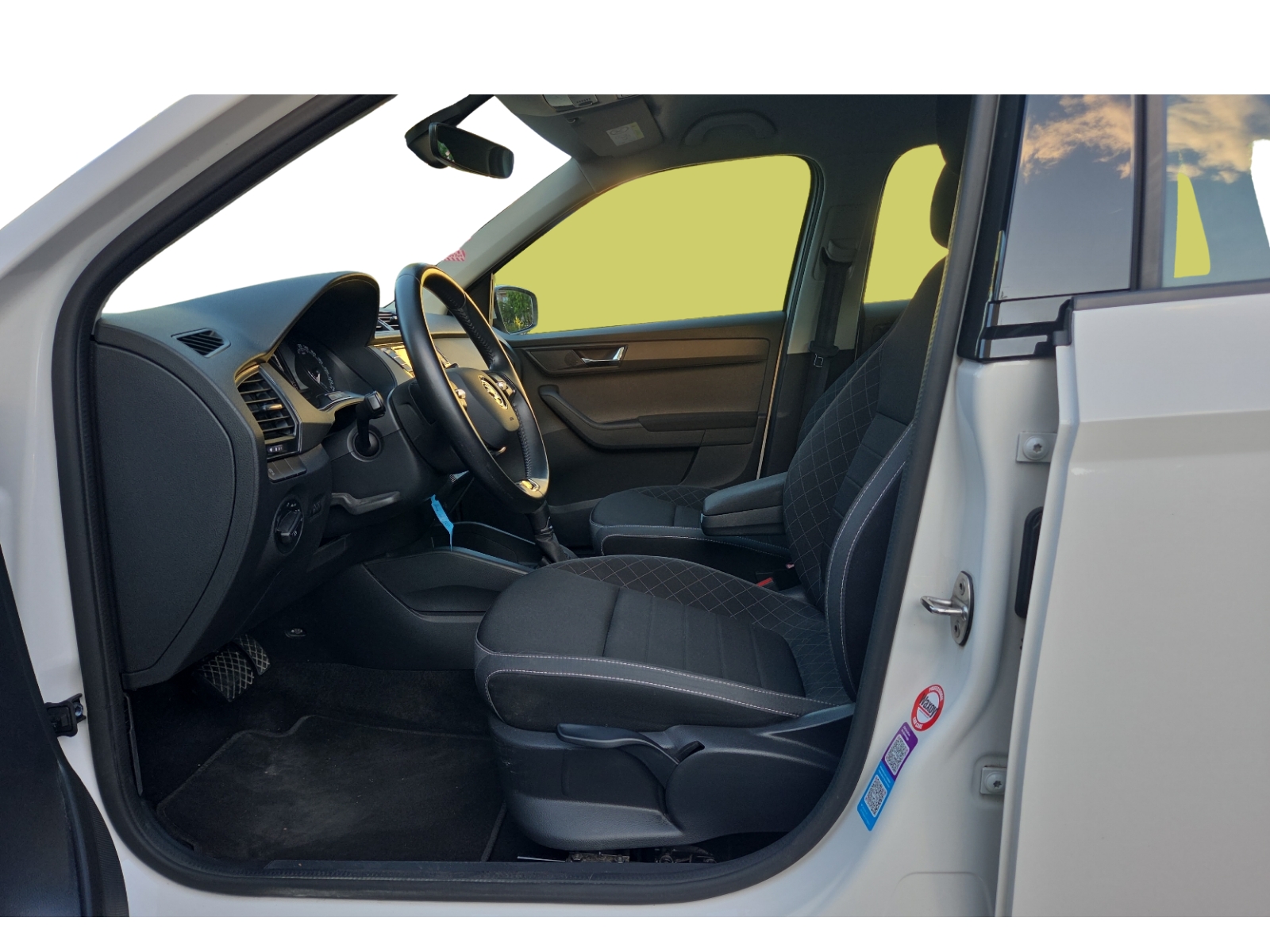 SKODA Fabia Combi 1.0 TSI Ambition DSG-image-8