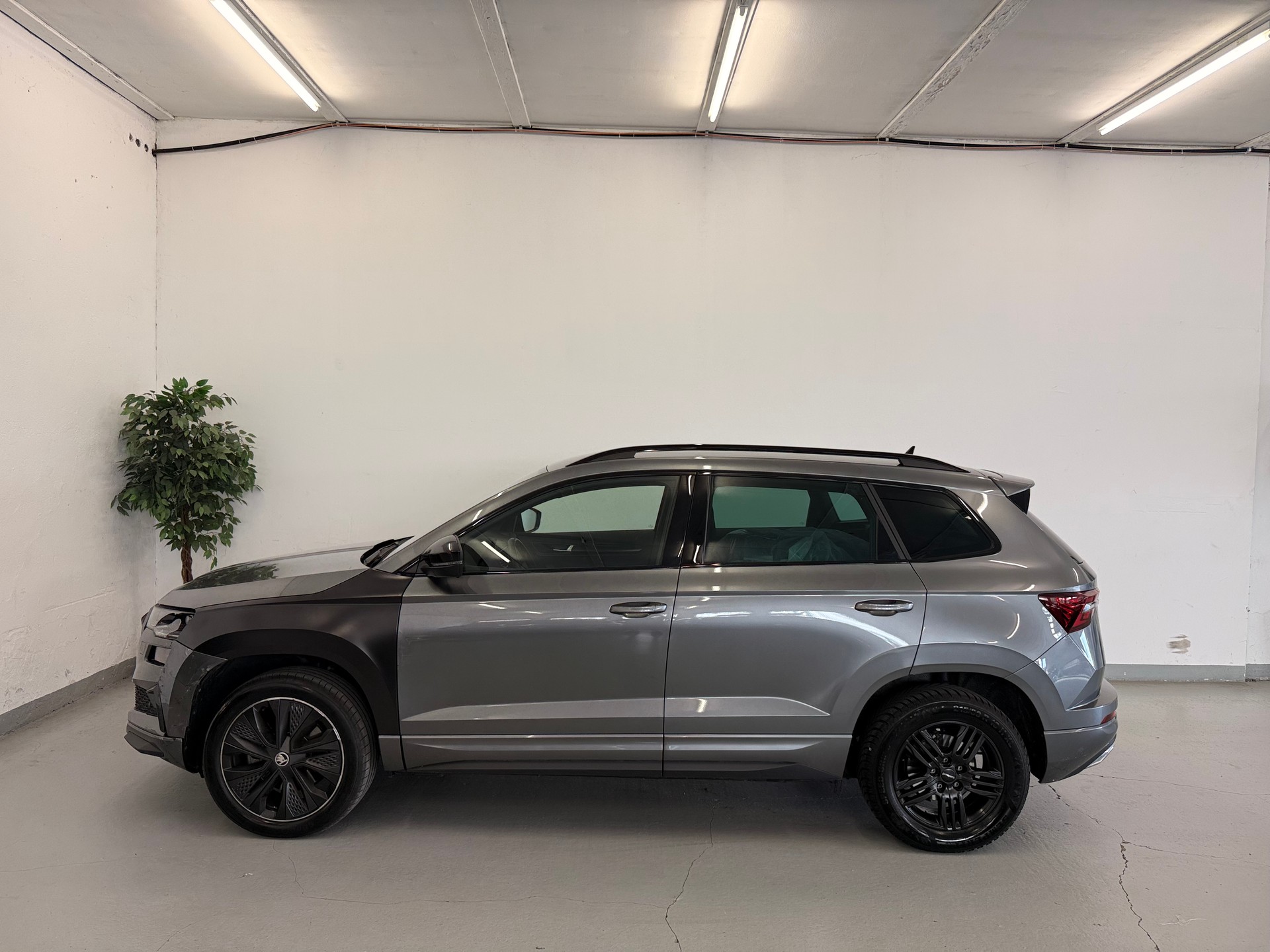 SKODA Karoq 1.5 TSI SportLine DSG-image-6