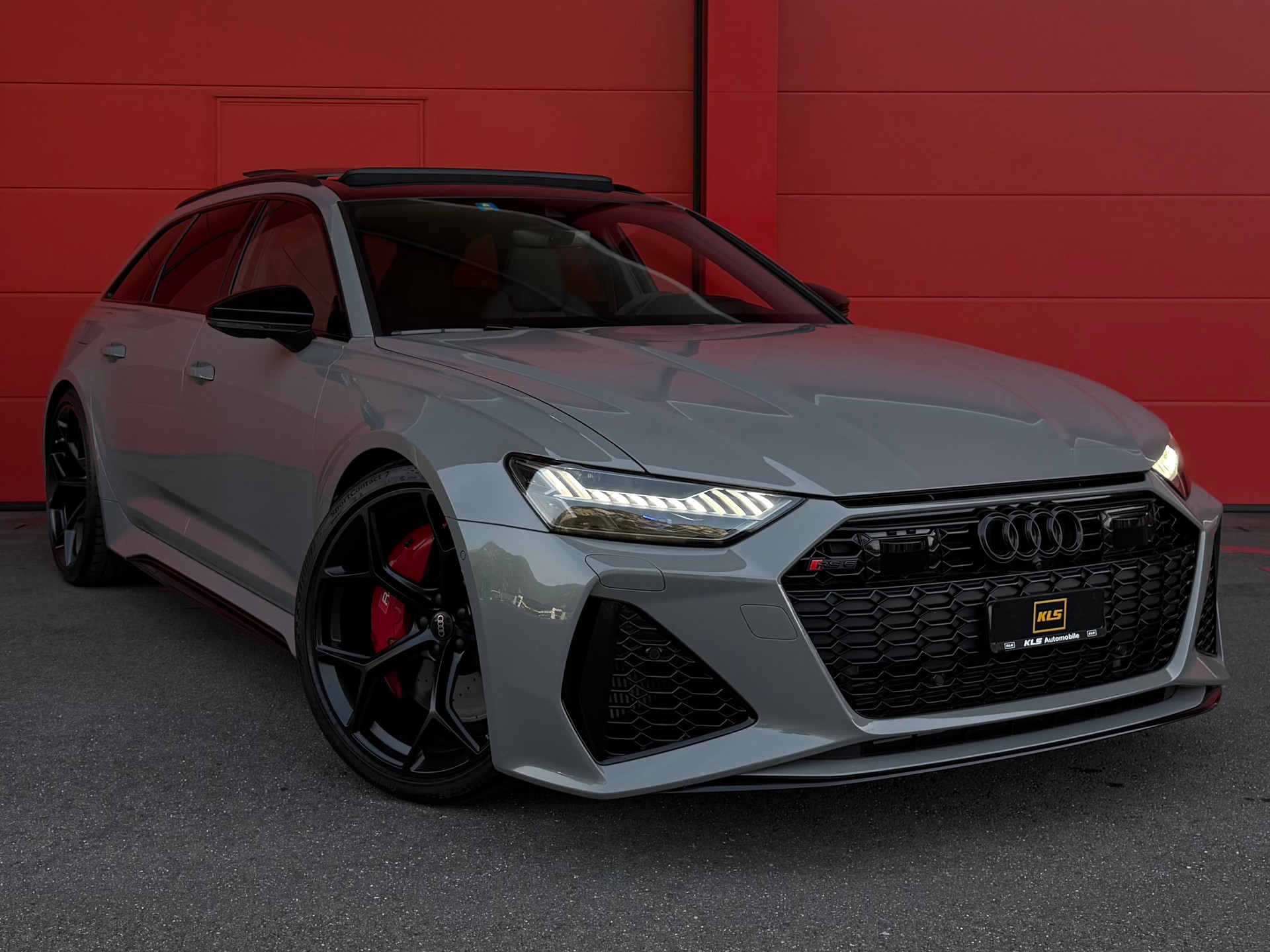 AUDI RS6 Avant 4.0 TFSI V8 Performance quattro *AHK*