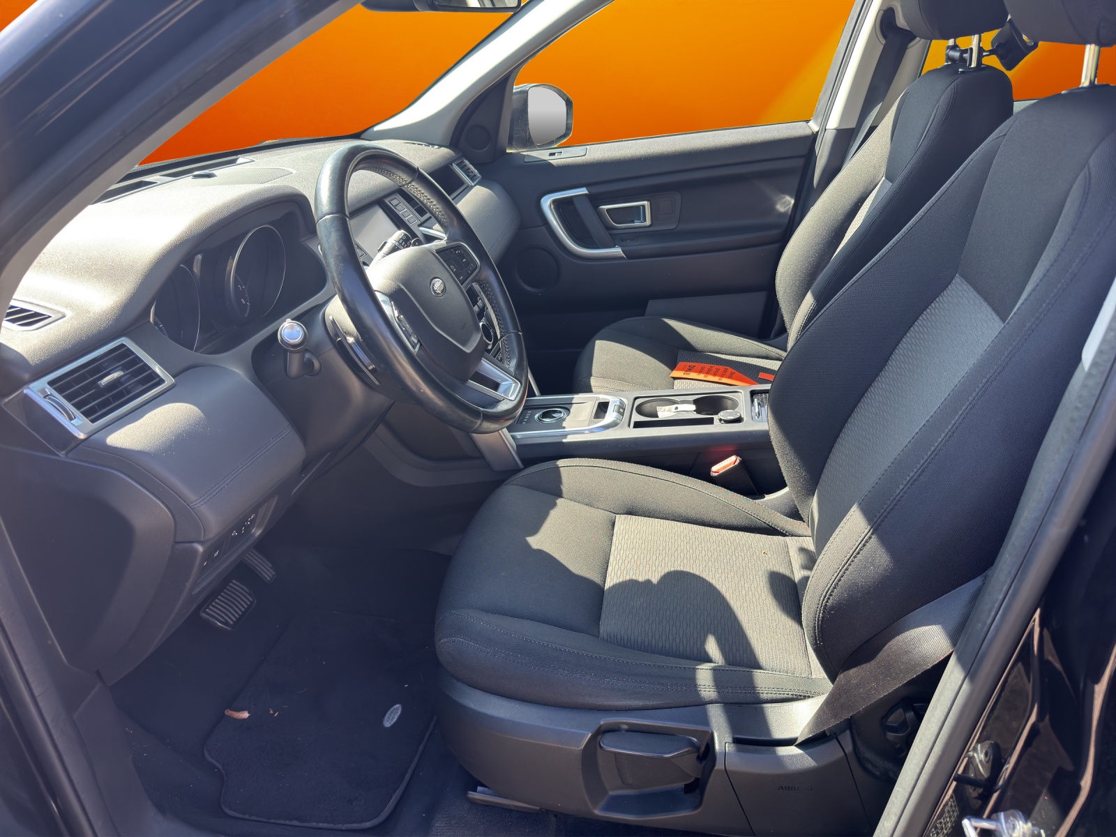 LAND ROVER Discovery Sport 2.0 Si4 SE AT9-image-9
