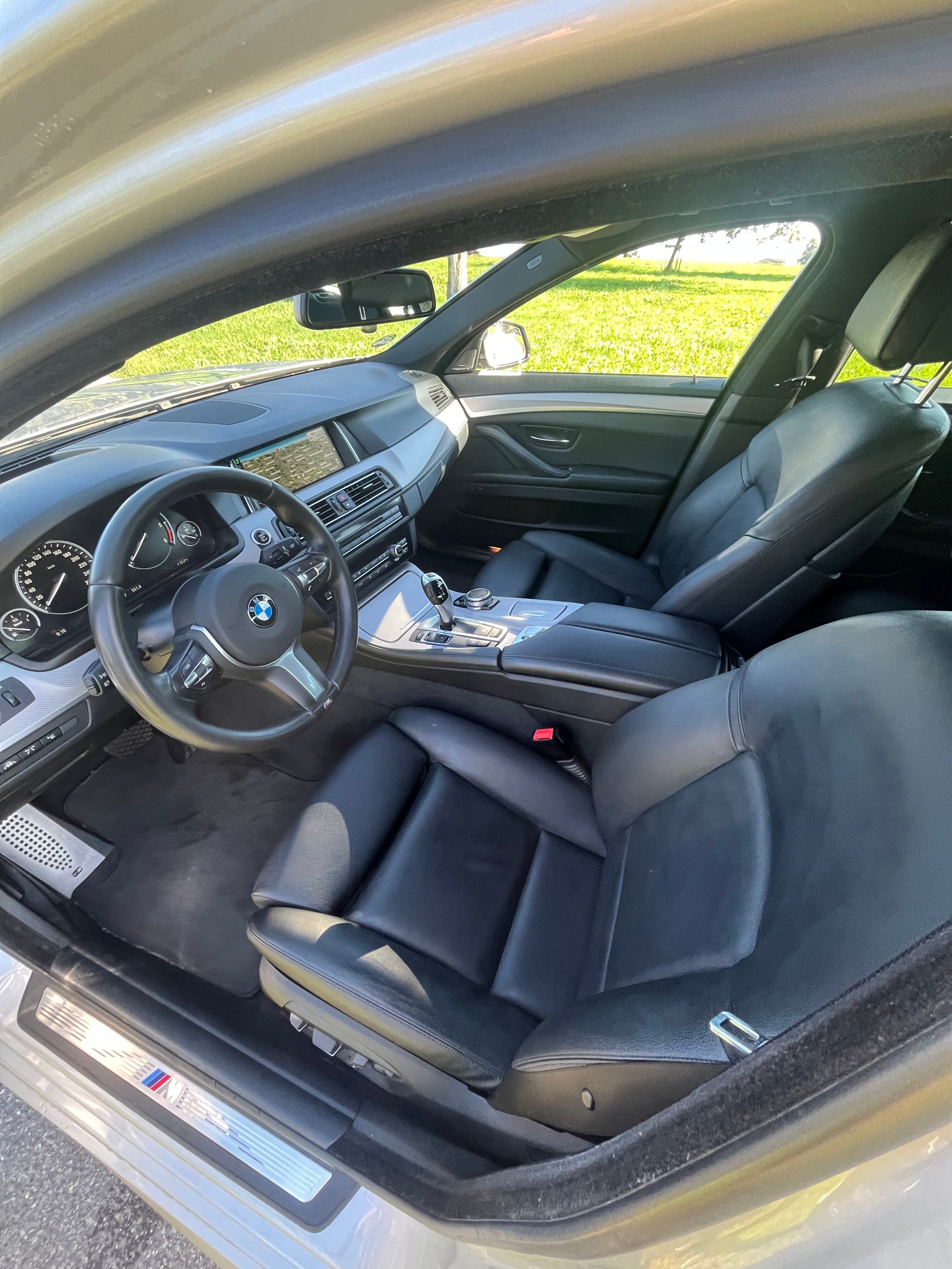 BMW 530d xDrive-image-6