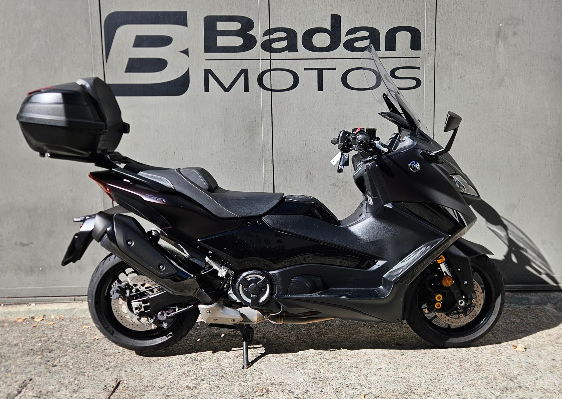YAMAHA T-MAX Tech-Max XP 560