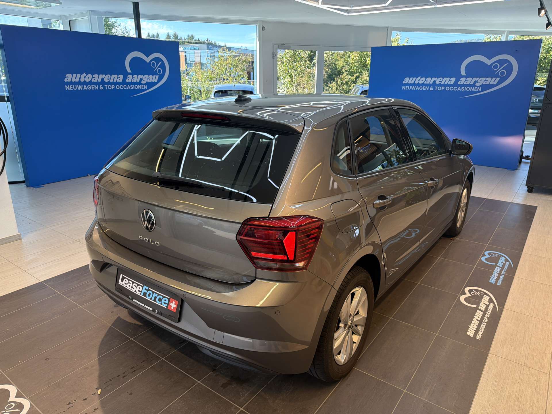 VW Polo 1.0 TSi BMT Comfortline DSG-Automat-image-2