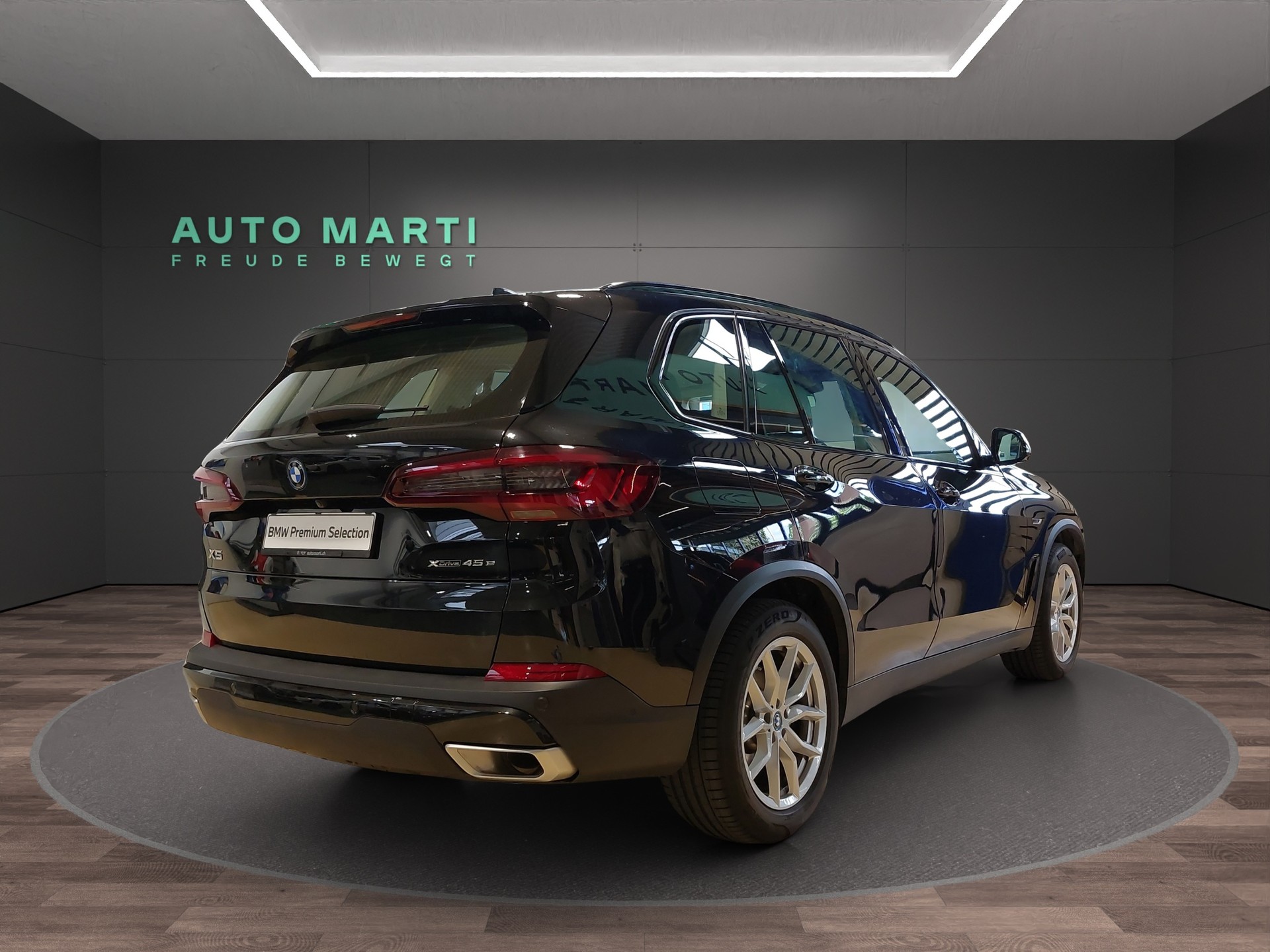 BMW X5 45e xDrive-image-4