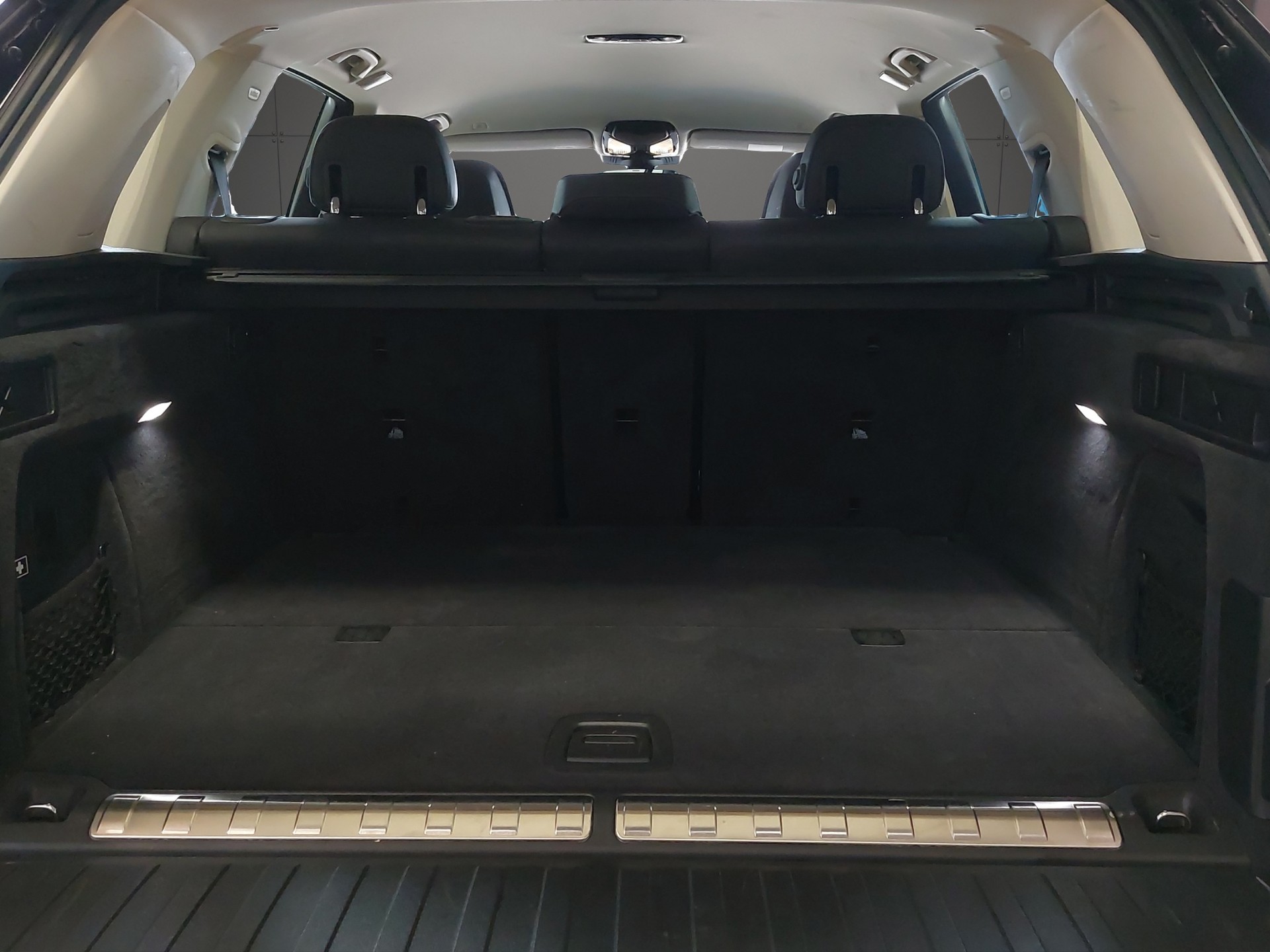 BMW X5 45e xDrive-image-16
