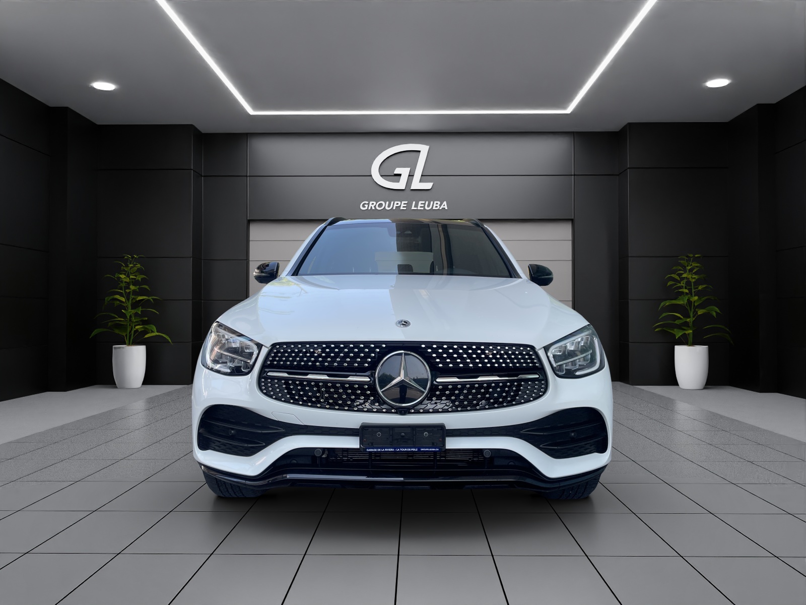 MERCEDES-BENZ GLC 300 e AMG Line Plus 4Matic 9G-Tronic-image-1