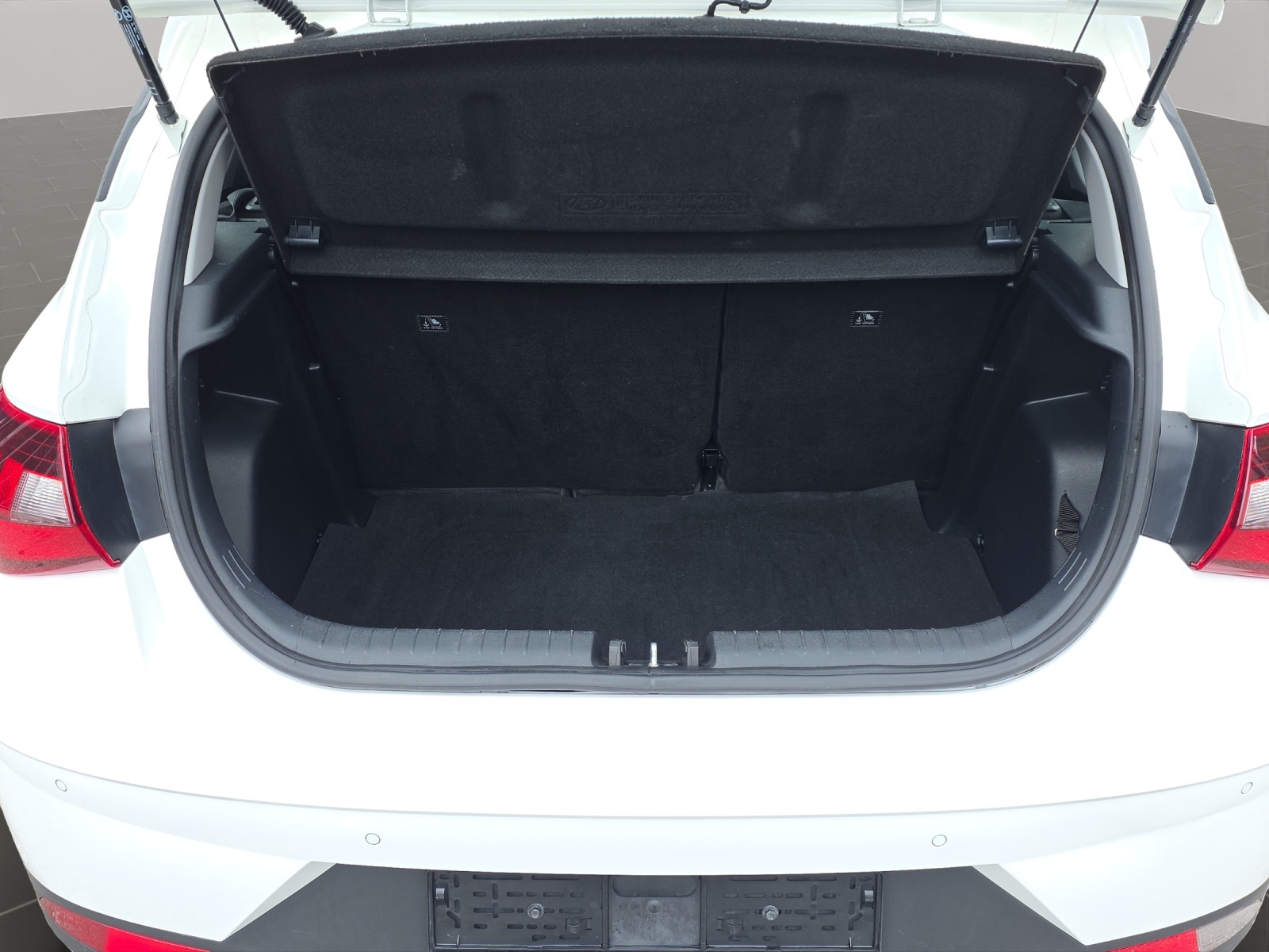 HYUNDAI i20 1.0 T-GDi Origo DCT-image-13