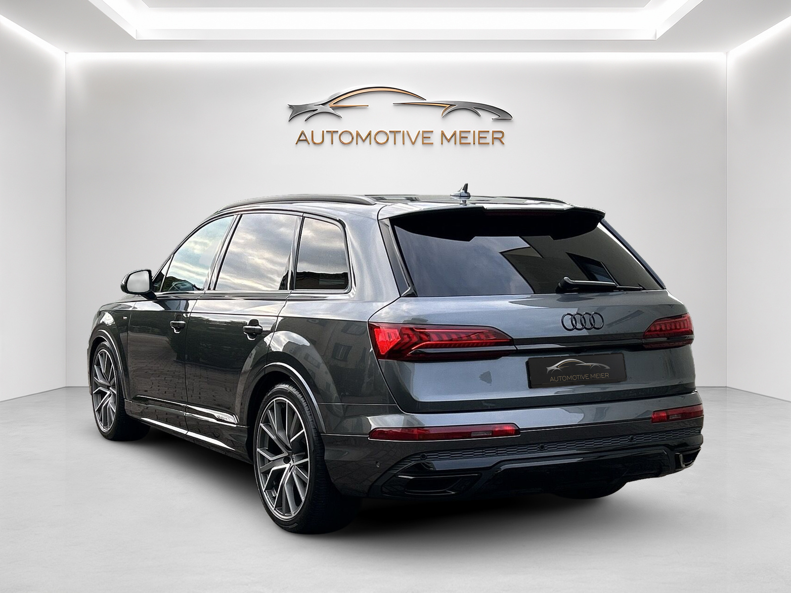 AUDI Q7 50 TDI quattro S Line tiptronic -7 Sitze-AHK-Standheizung-Schiebedach--showroom-element-2