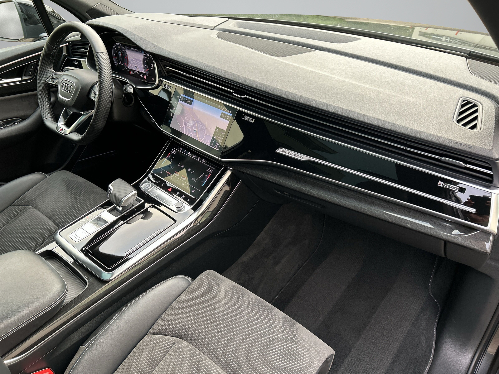 AUDI Q7 50 TDI quattro S Line tiptronic -7 Sitze-AHK-Standheizung-Schiebedach--image-7