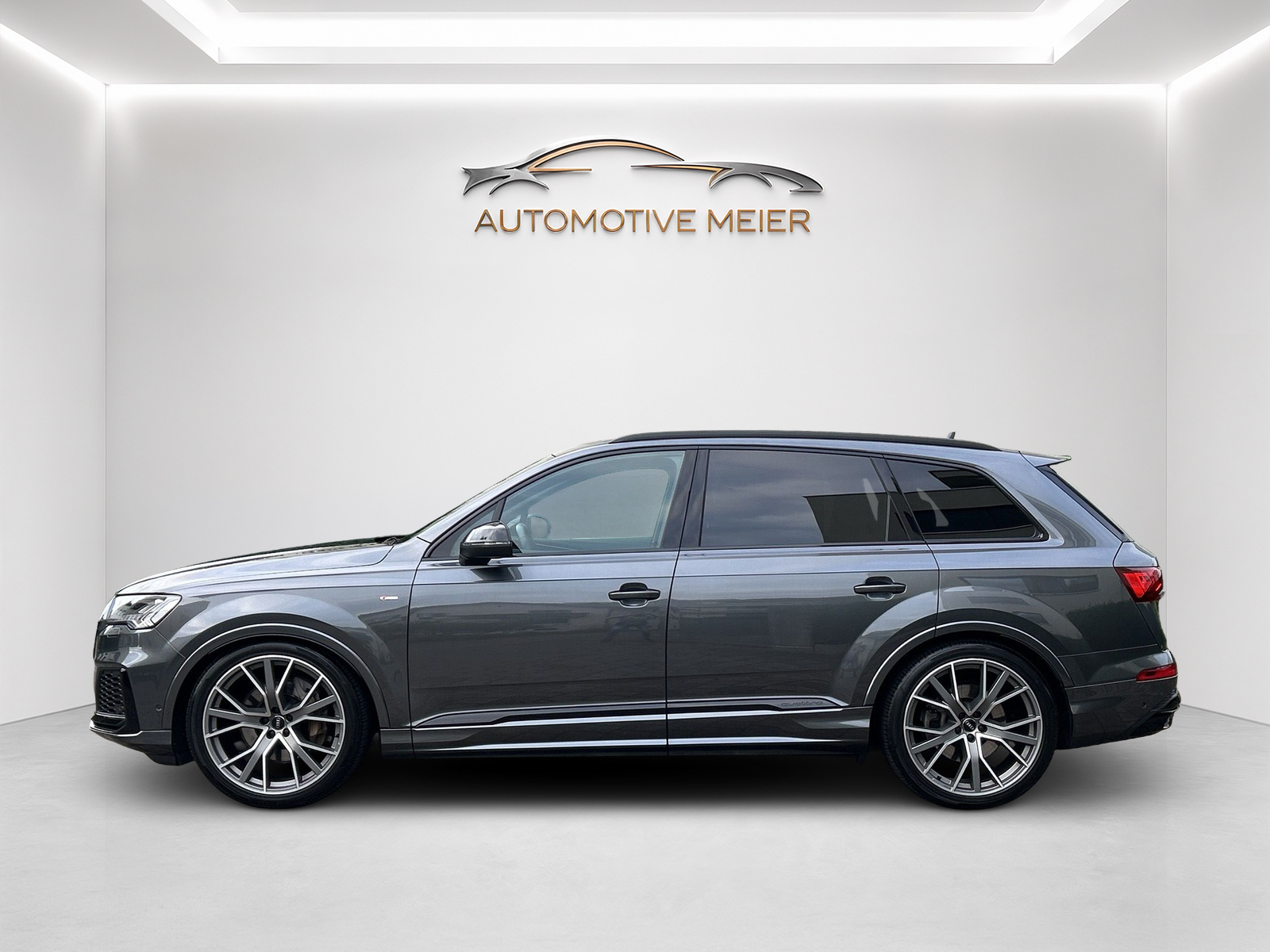AUDI Q7 50 TDI quattro S Line tiptronic -7 Sitze-AHK-Standheizung-Schiebedach--showroom-element-1