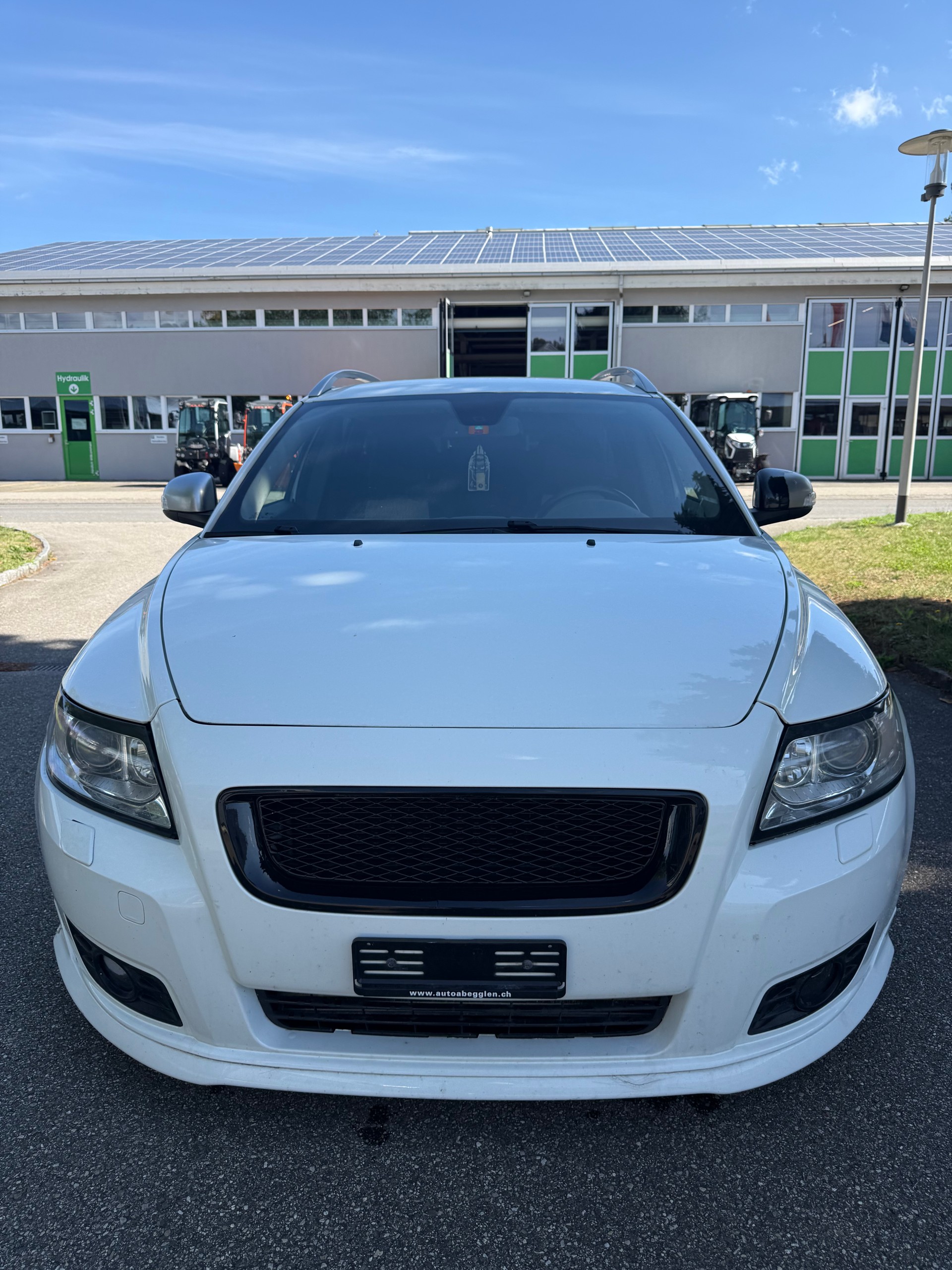 VOLVO V50 D3 R-Design