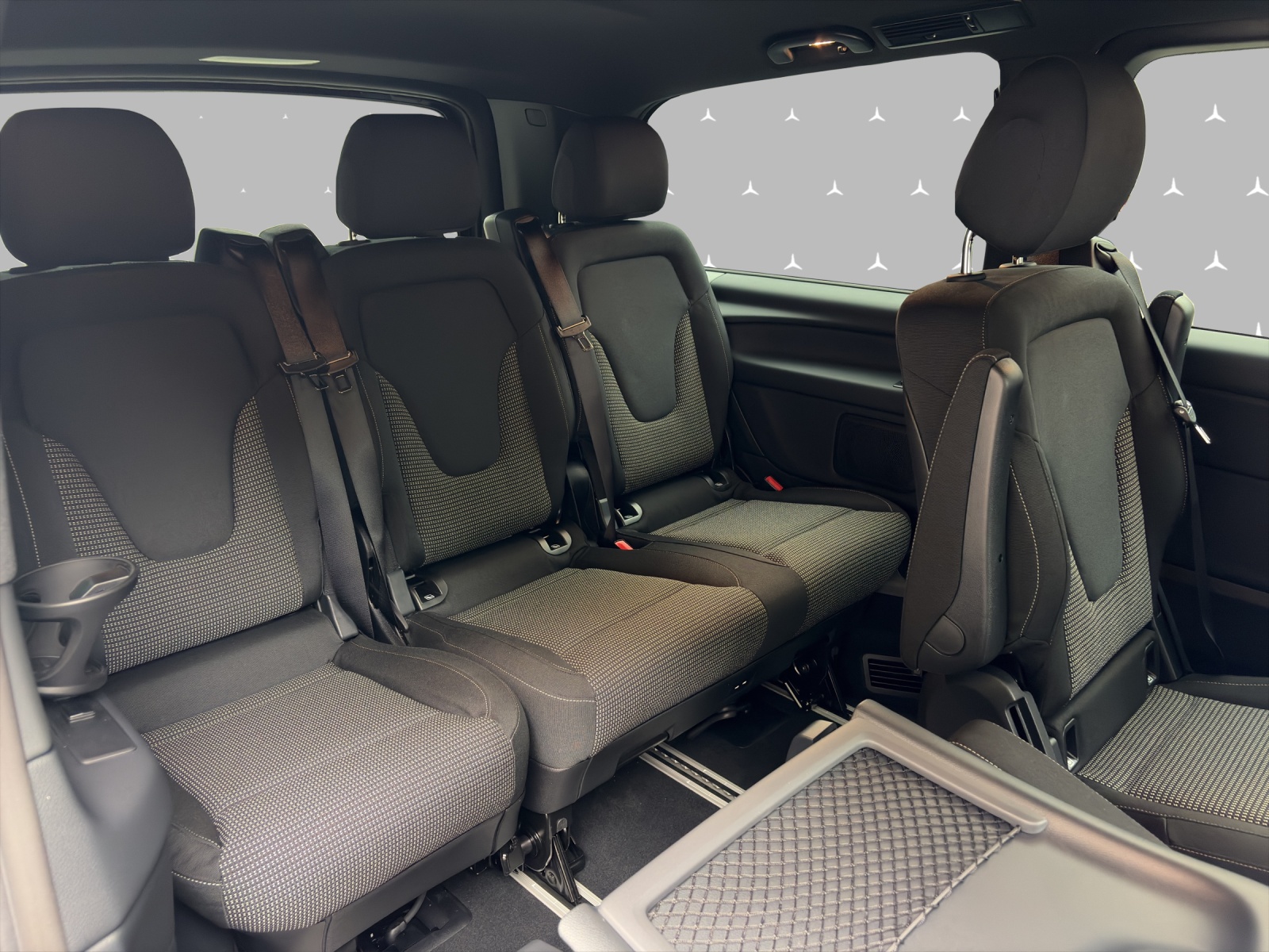 MERCEDES-BENZ V 250 d lang Style 9G-Tronic-image-15
