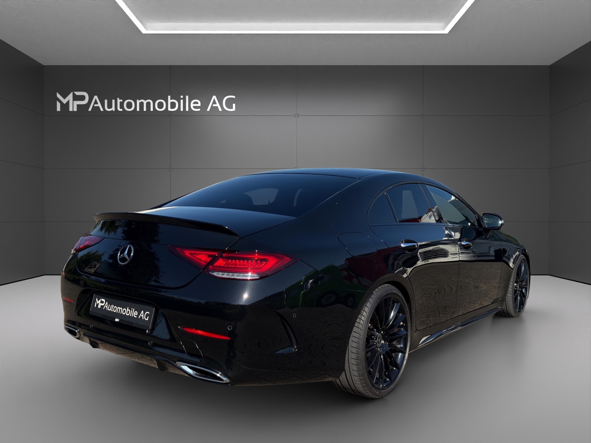 MERCEDES-BENZ CLS 400 d AMG Line 4Matic 9G-Tronic-image-2