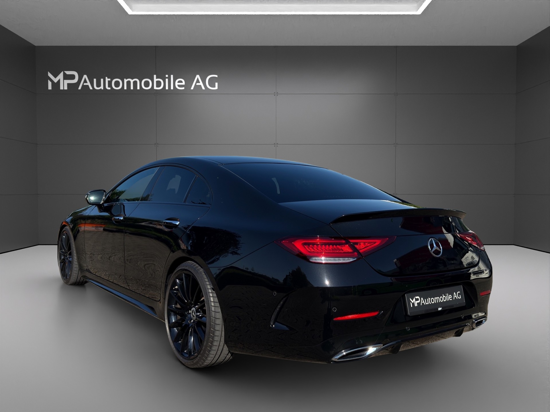 MERCEDES-BENZ CLS 400 d AMG Line 4Matic 9G-Tronic-image-3