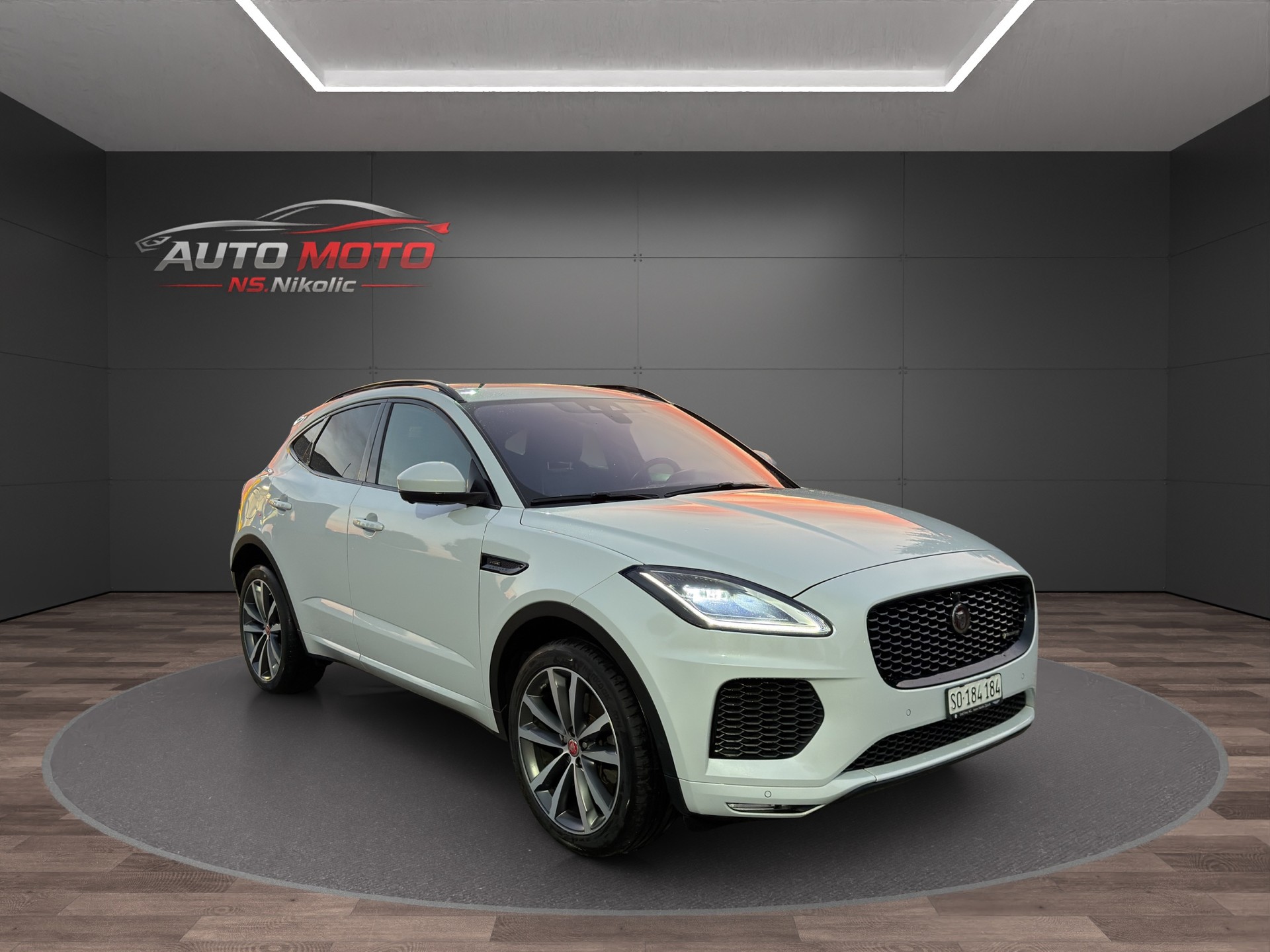 JAGUAR E-Pace 2.0 P300 HSE AWD Automatik-image-0