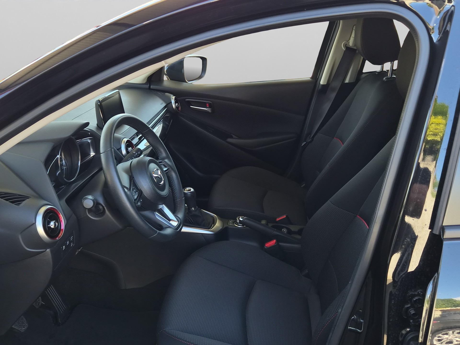 MAZDA 2 1.5 115 Homura-image-10