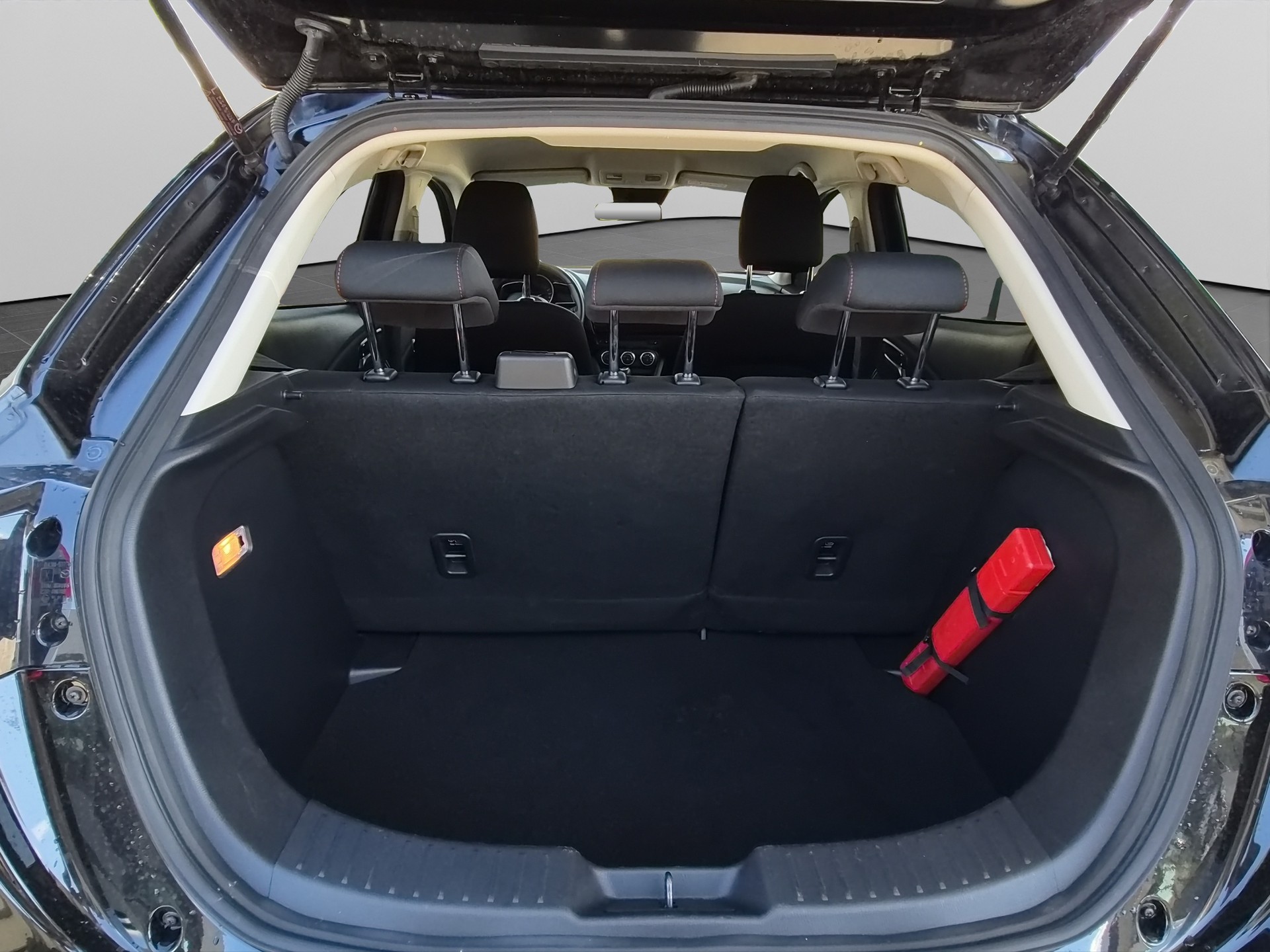 MAZDA 2 1.5 115 Homura-image-14