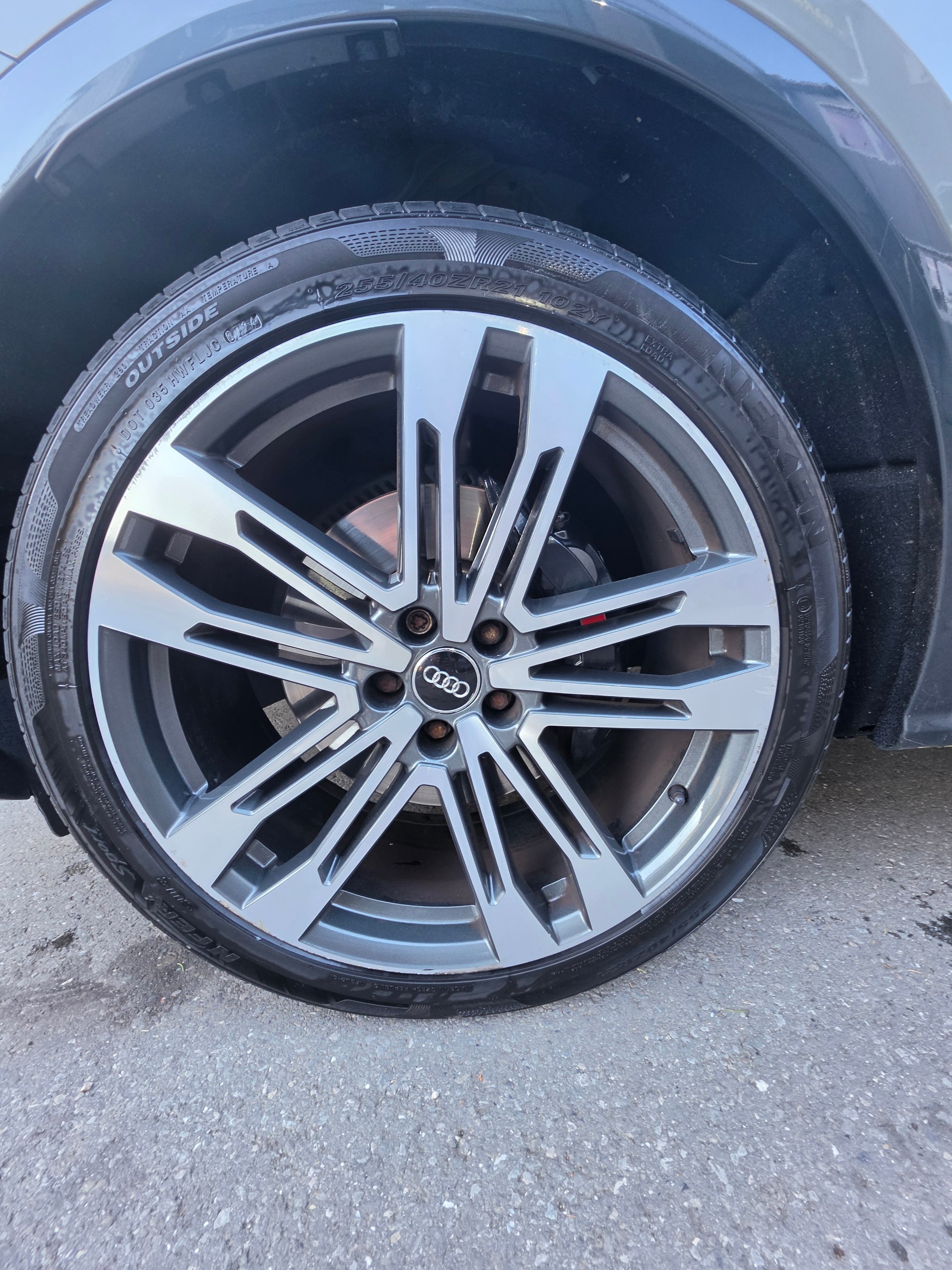 AUDI SQ5 3.0 TFSI quattro S-tronic-image-21