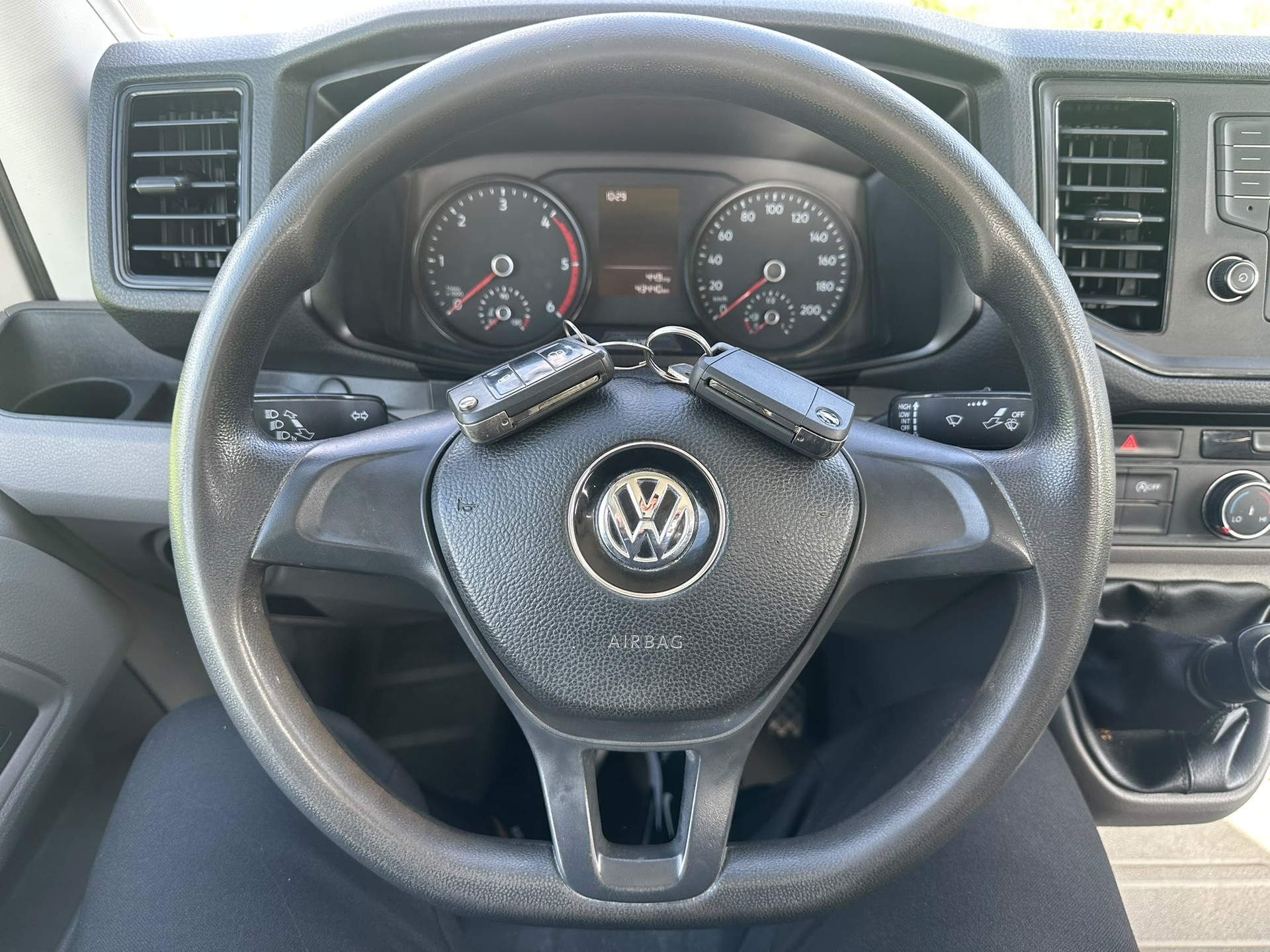 VW Crafter 35 2.0 TDI L3-image-12