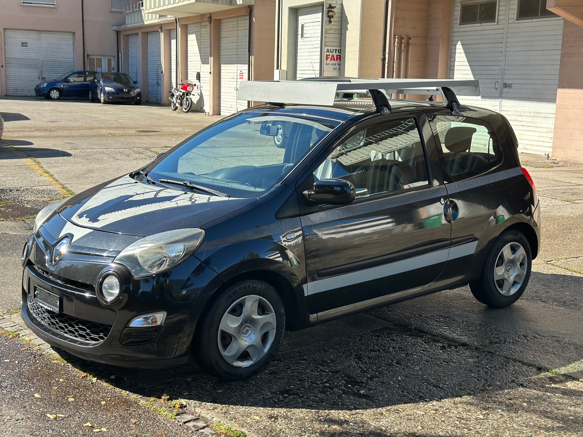 RENAULT Twingo 1.2 16V Night & Day-image-4