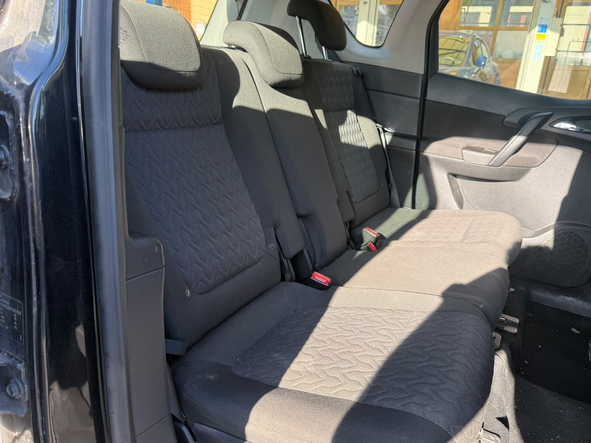 OPEL Meriva 1.4 Turbo Cosmo-image-11