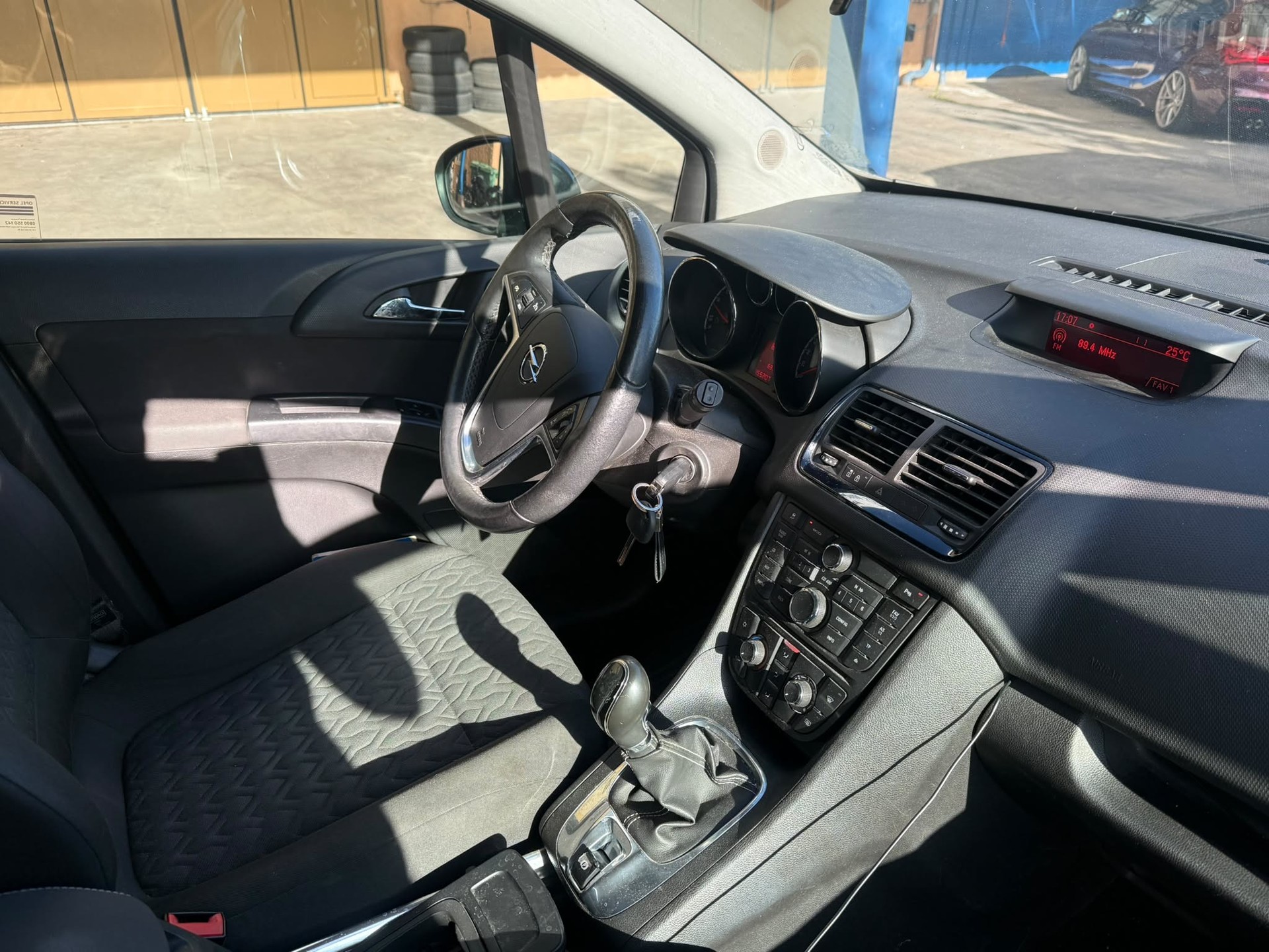 OPEL Meriva 1.4 Turbo Cosmo-image-10