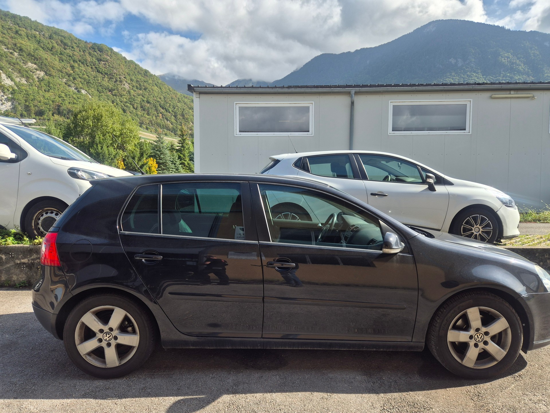 VW Golf 1.4 TSI GT Sport-image-2