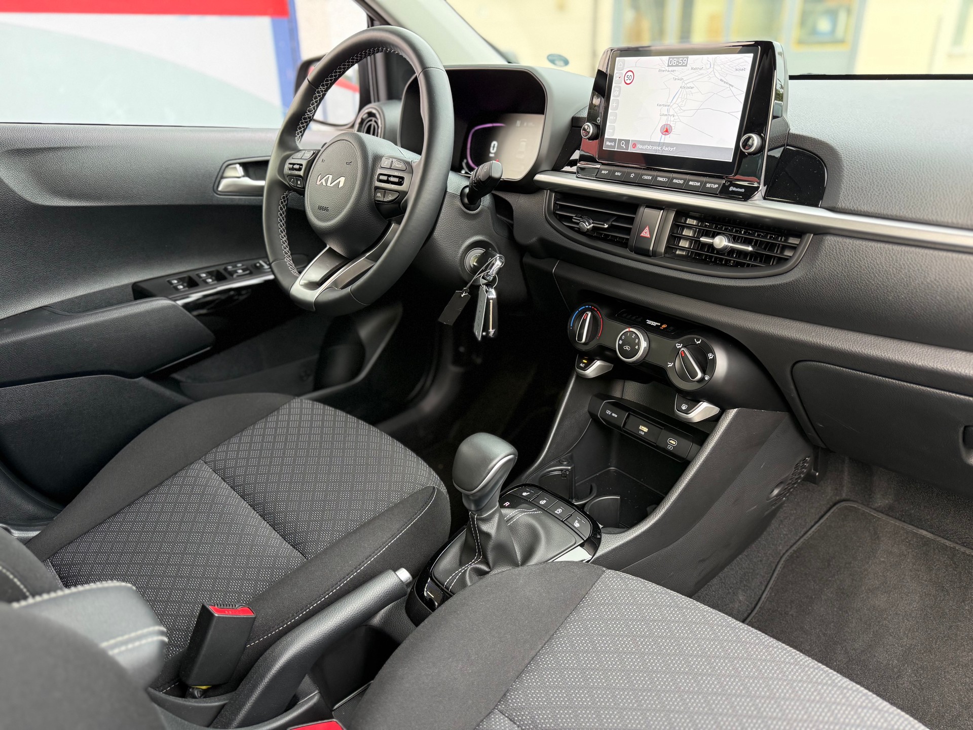 KIA Picanto 1.0 CVVT First Edition Automatic-image-9