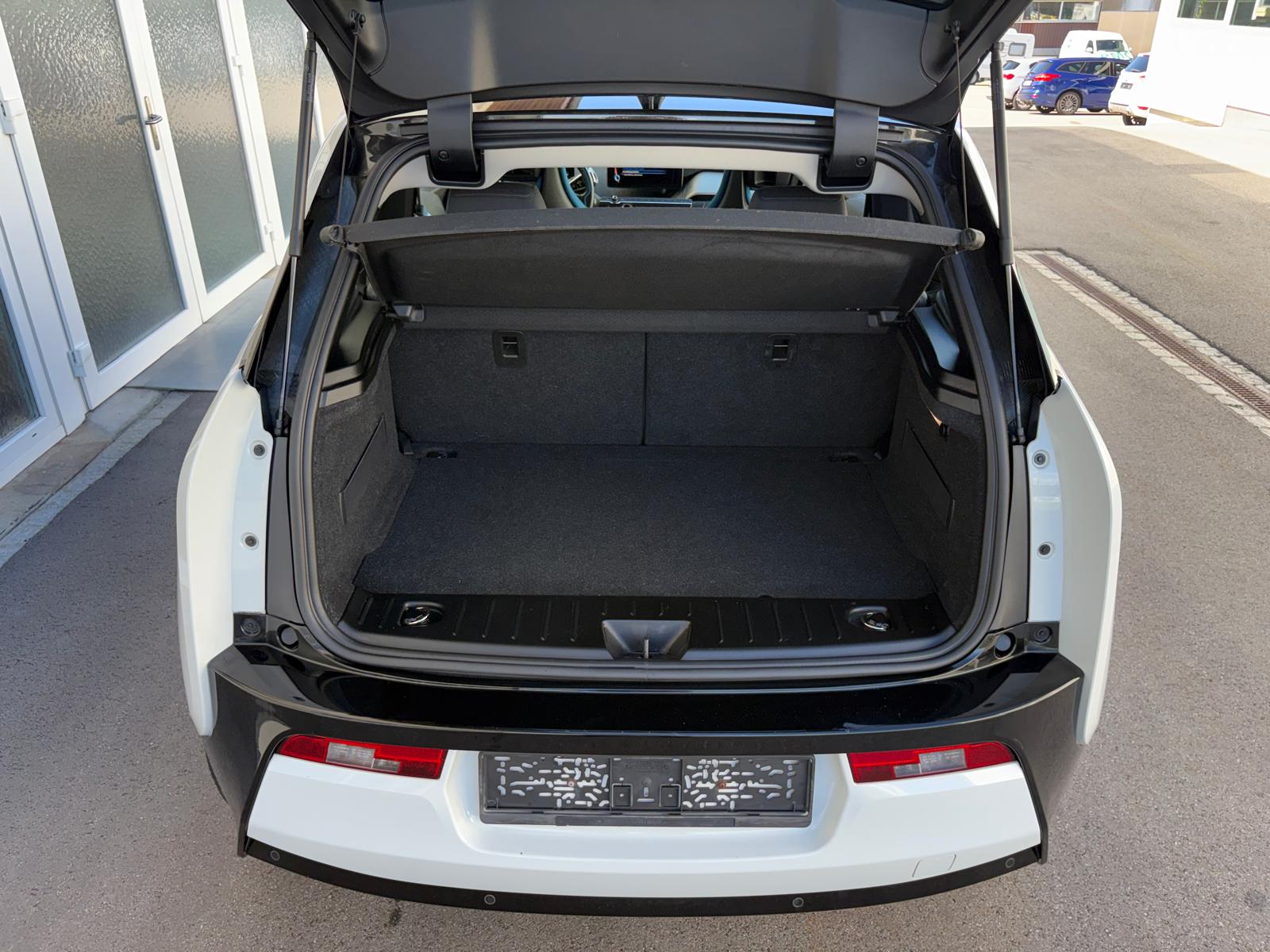 BMW i3 (94Ah) 170 PS-image-13
