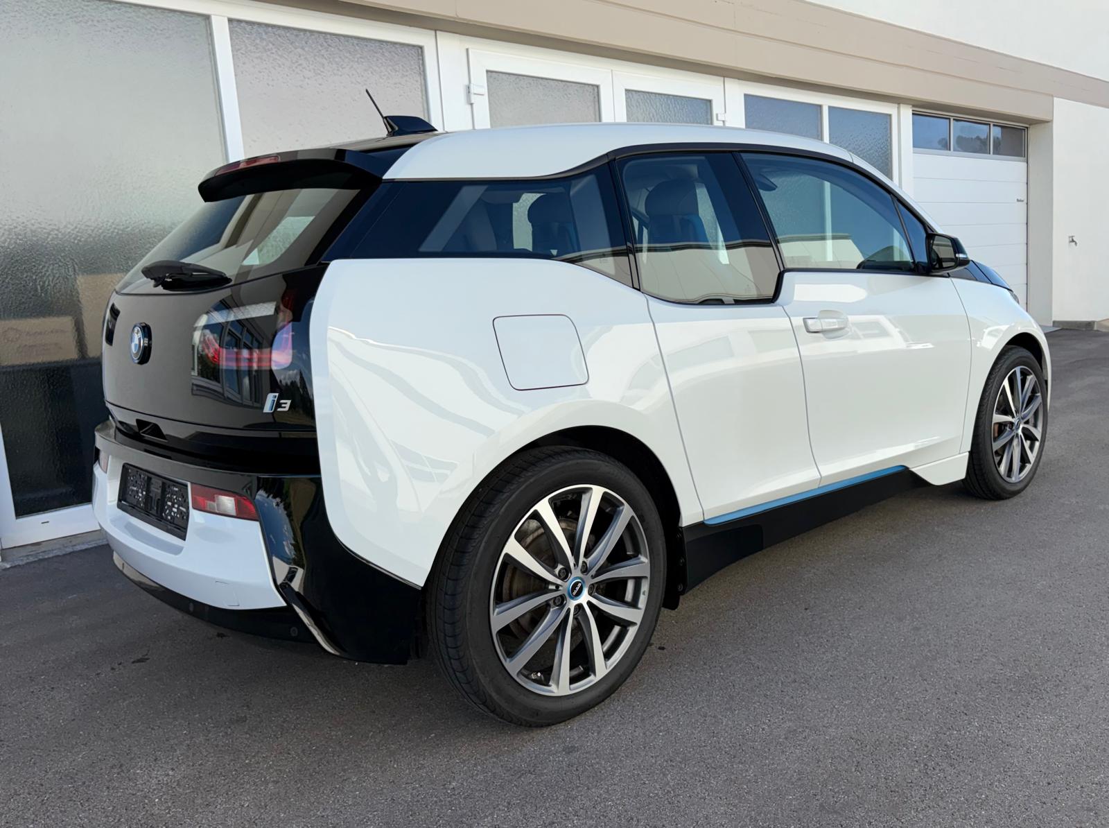 BMW i3 (94Ah) 170 PS-image-2