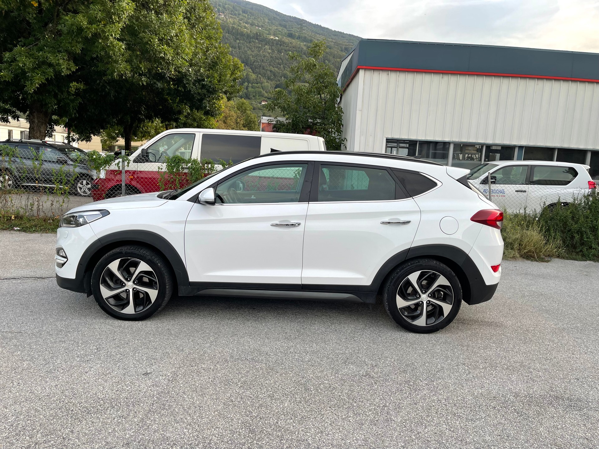 HYUNDAI Tucson 2.0 CRDI Vertex 4WD Automatic-image-26
