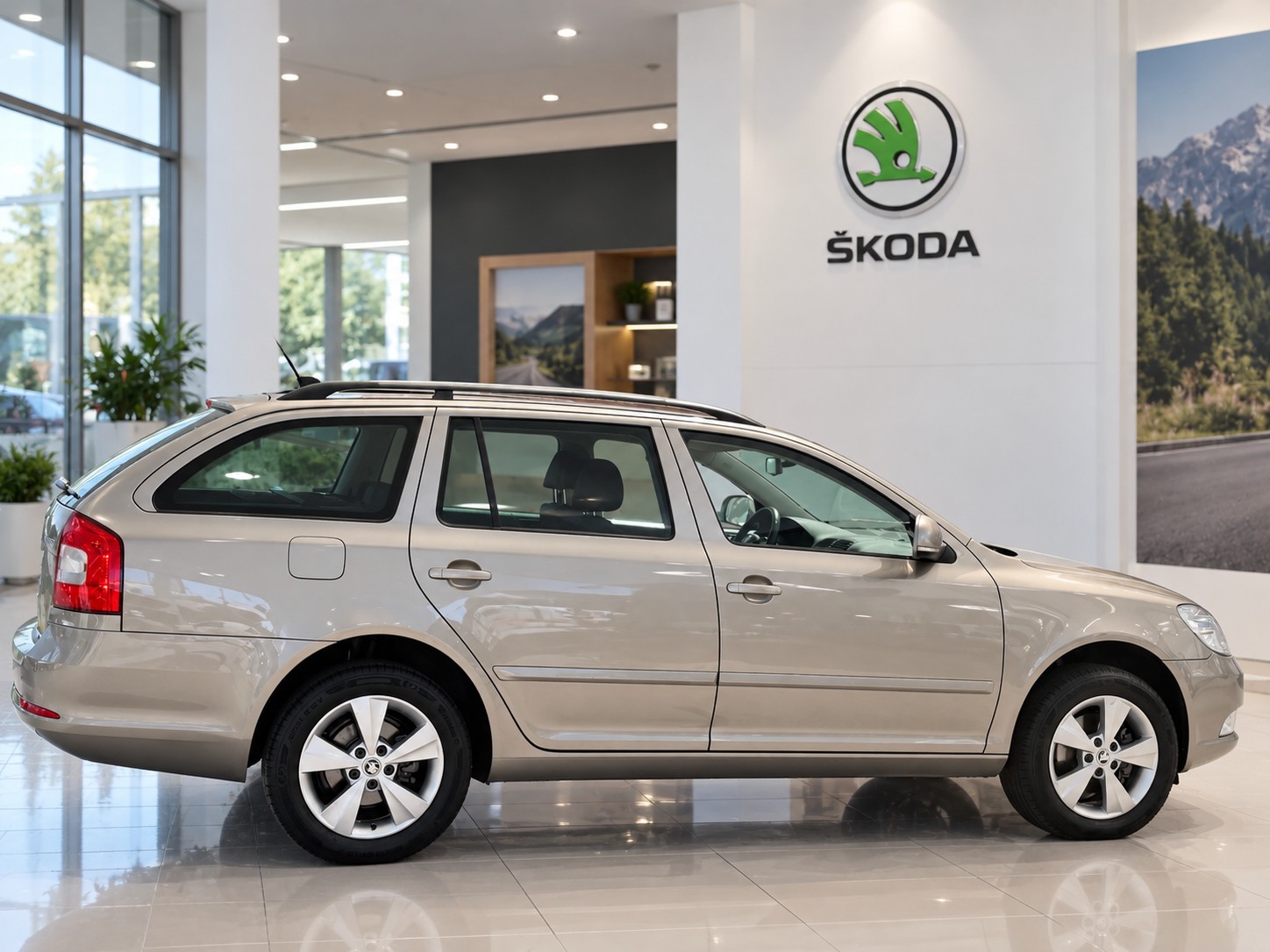 SKODA Octavia Combi 1.8 TSI Swiss Adventure 4x4-image-1