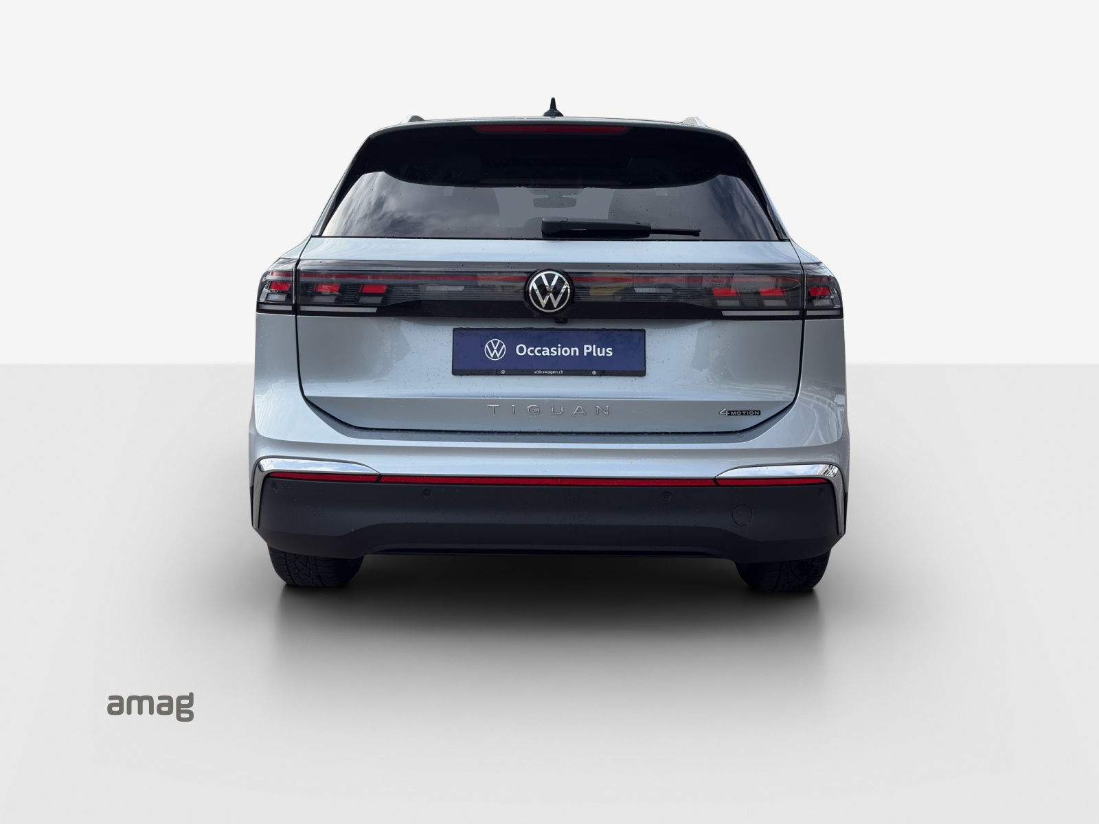 VW Tiguan 2.0 TSI DSG Elegance 4Motion-image-3