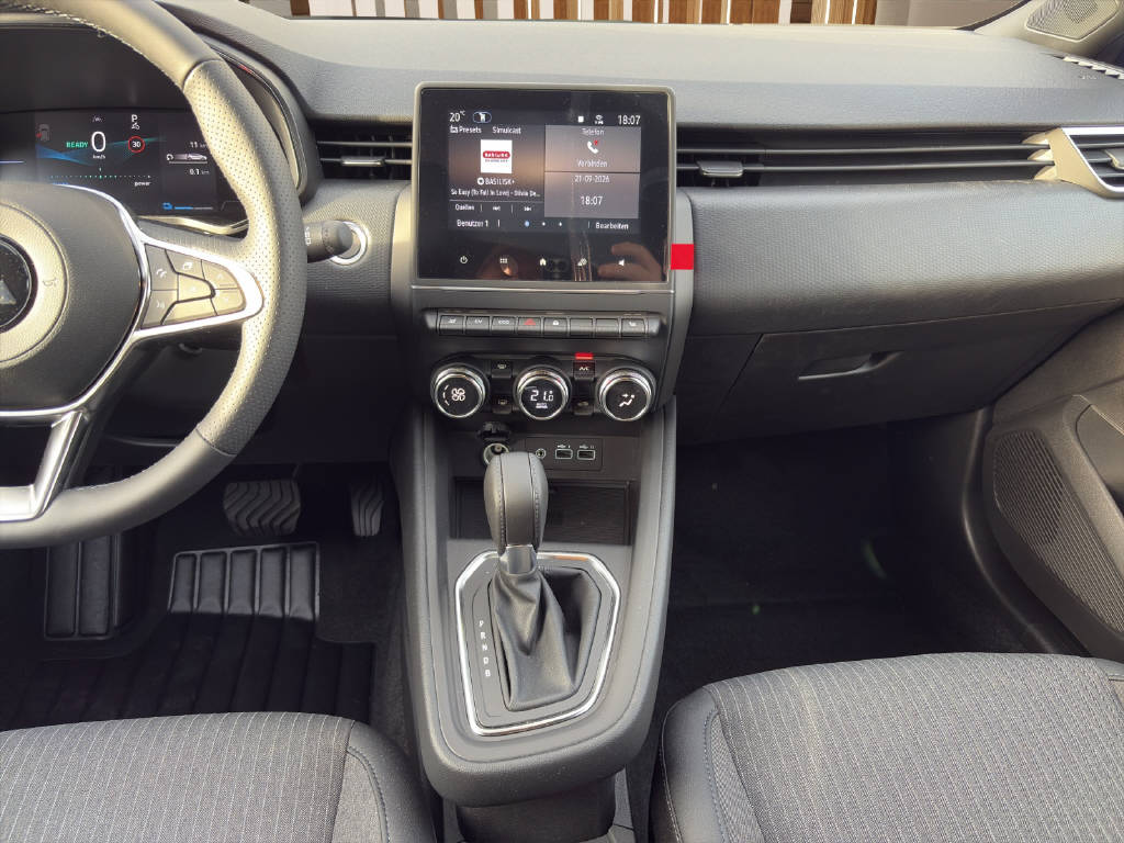MITSUBISHI Colt 1.6 HEV Intense-image-11