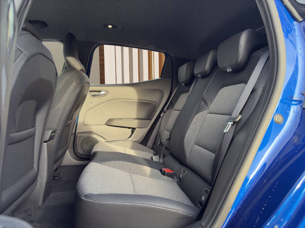 MITSUBISHI Colt 1.6 HEV Intense-image-12