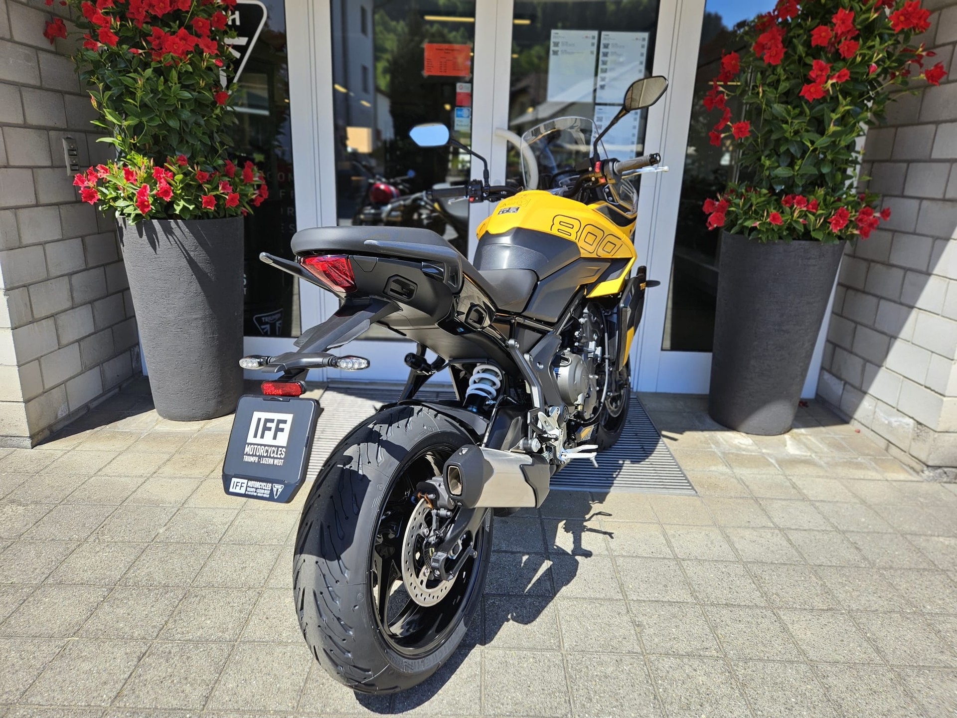 TRIUMPH Tiger Sport 800-showroom-element-3