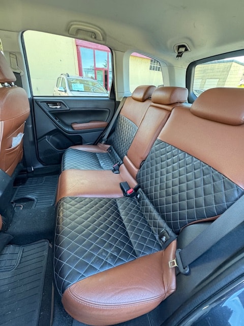 SUBARU Forester 2.0D Swiss Lineatronic-image-16