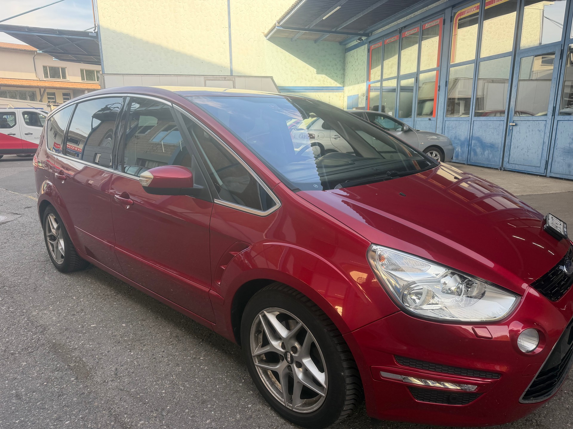 FORD S-Max 2.2 TDCi TitaniumS Automatic-image-0