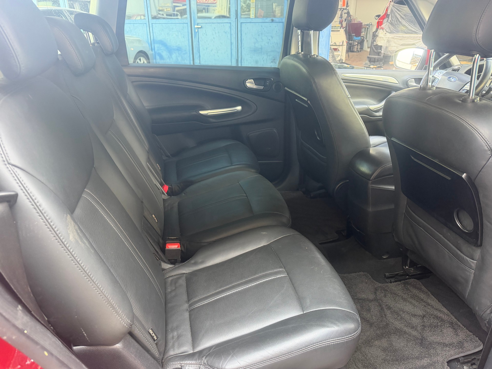FORD S-Max 2.2 TDCi TitaniumS Automatic-image-7