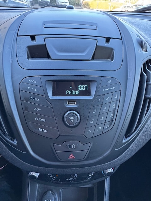 FORD Tourneo Courier 1.0 SCTi Trend-image-17