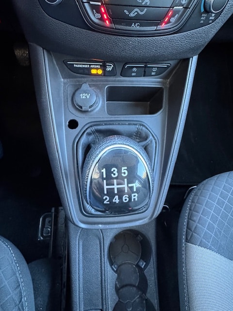 FORD Tourneo Courier 1.0 SCTi Trend-image-19