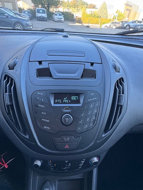 FORD Tourneo Courier 1.0 SCTi Trend-image-16