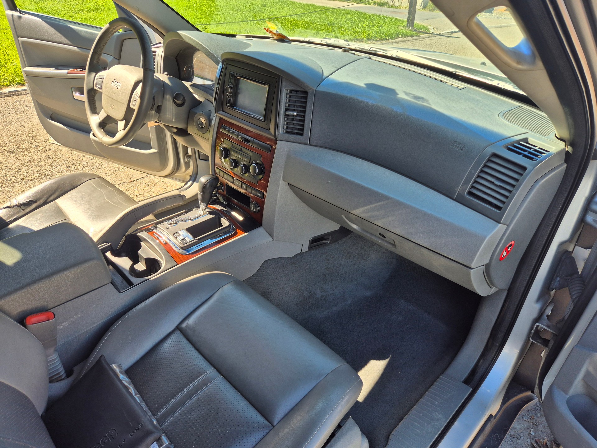 JEEP Grand Cherokee 3.0 CRD Limited Automatic-image-6