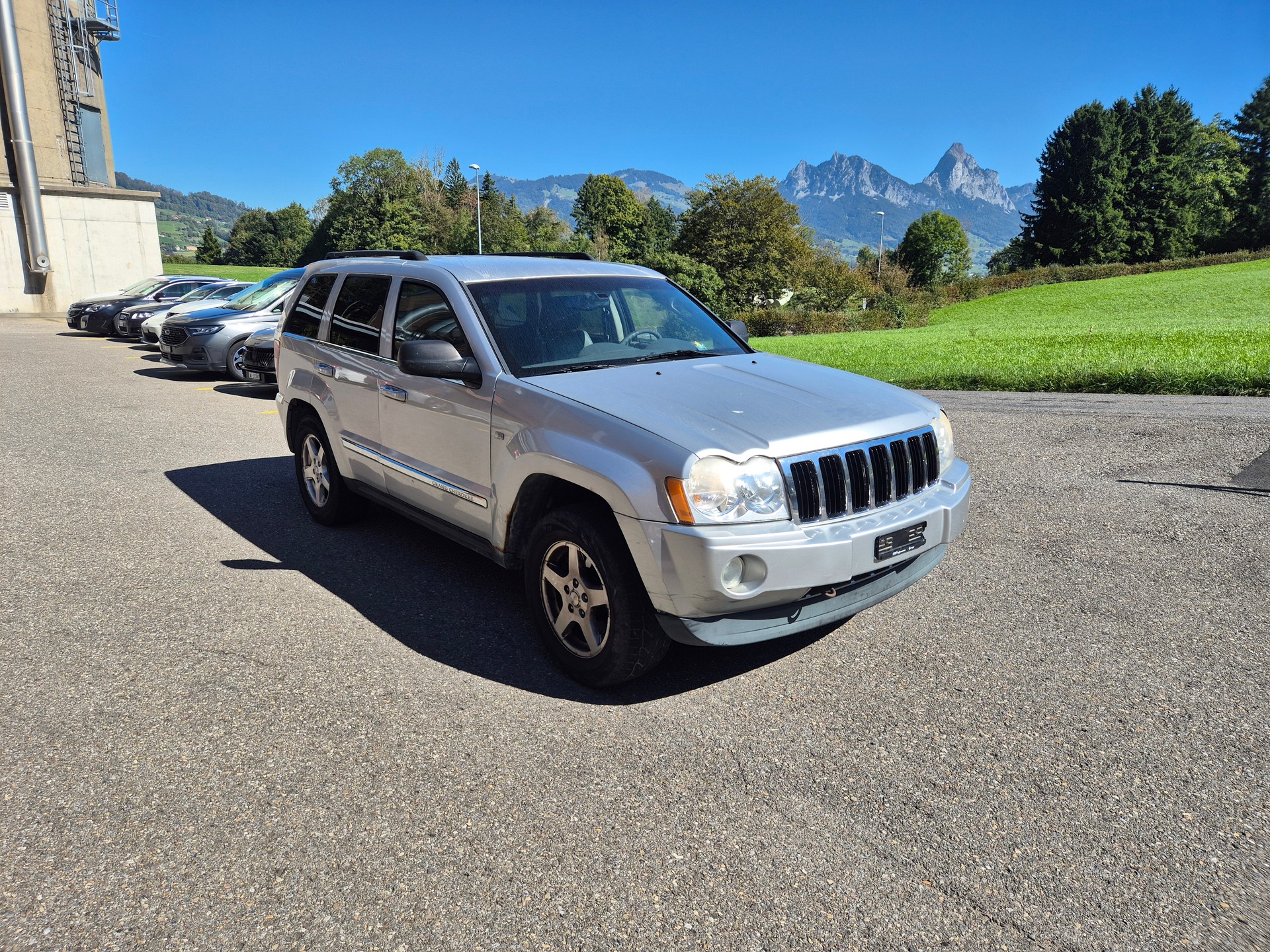 JEEP Grand Cherokee 3.0 CRD Limited Automatic-image-3