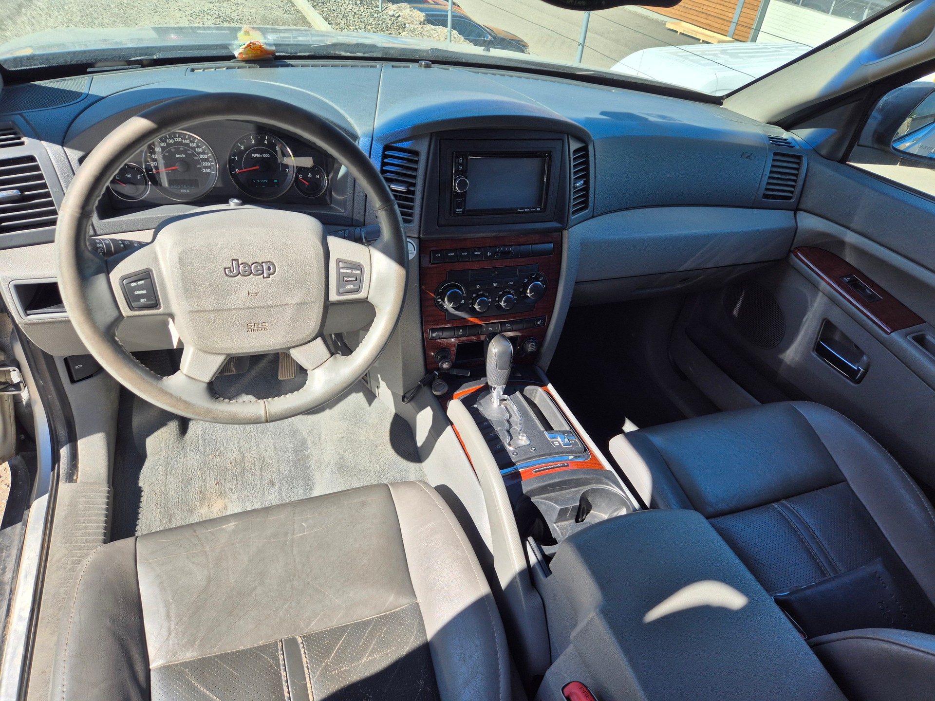 JEEP Grand Cherokee 3.0 CRD Limited Automatic-image-5