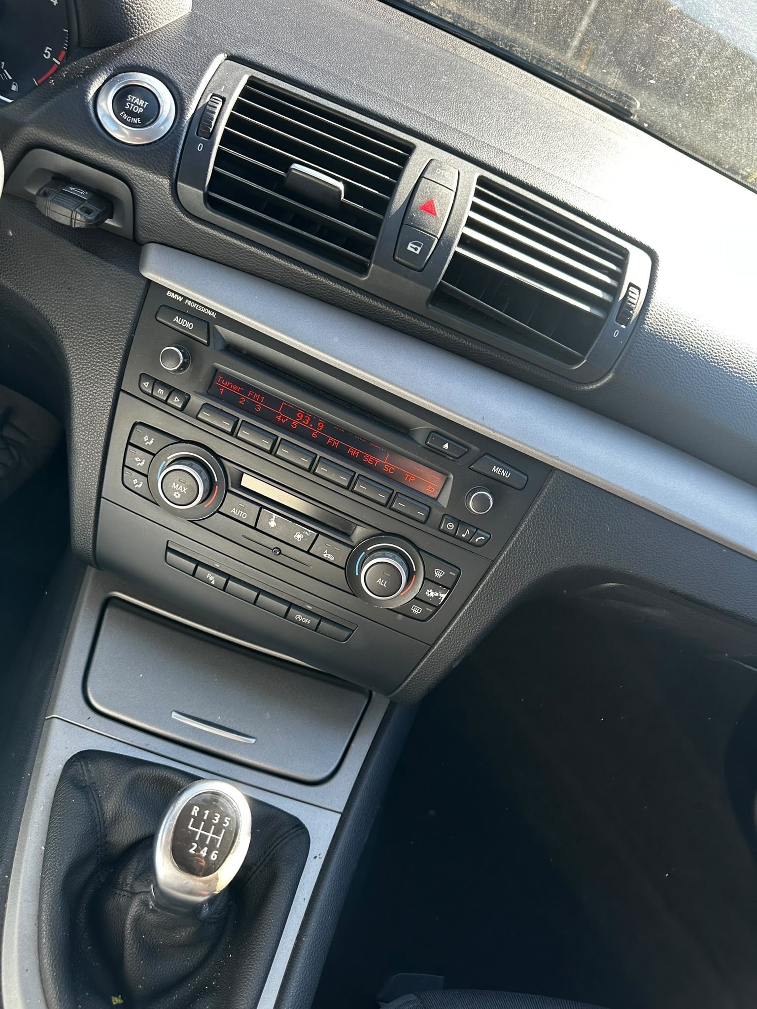 BMW 116d-image-5