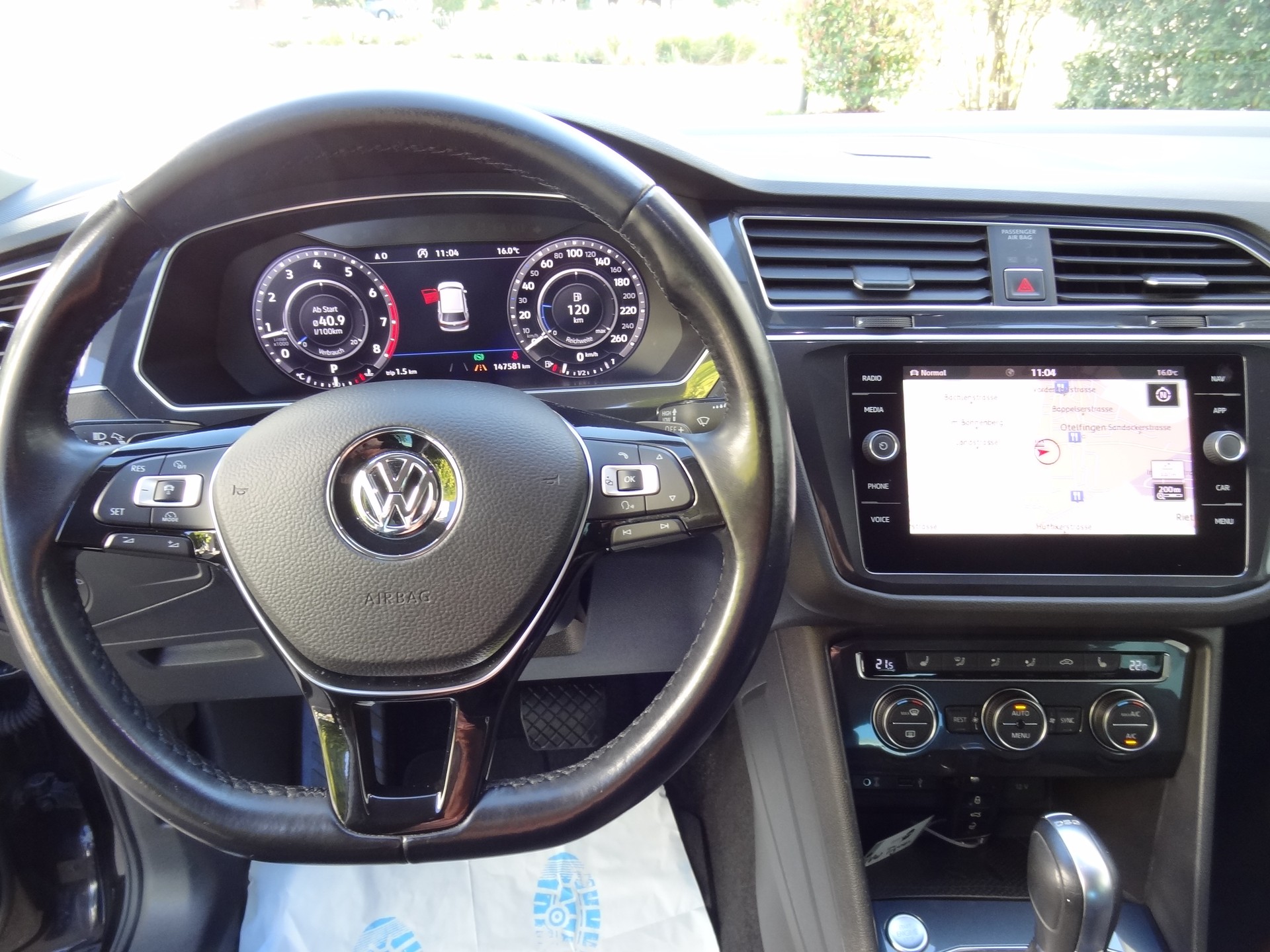 VW Tiguan 1.4TSI Comfortline 4Motion DSG-image-7