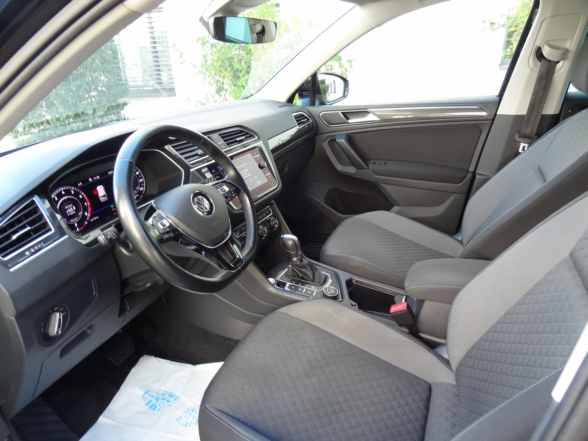 VW Tiguan 1.4TSI Comfortline 4Motion DSG-image-6