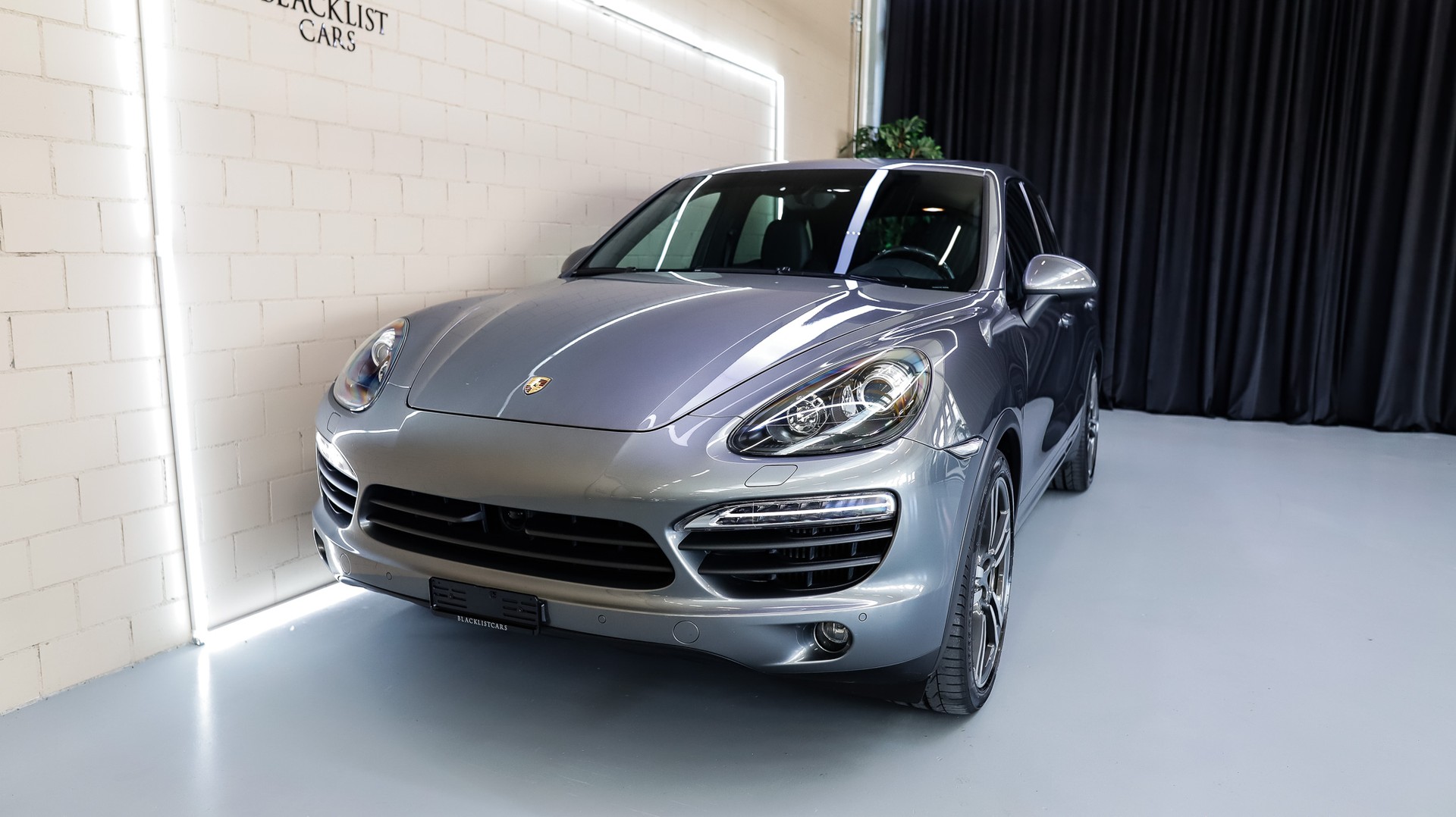 PORSCHE Cayenne S Diesel * Porsche Approved Garantie *-image-1